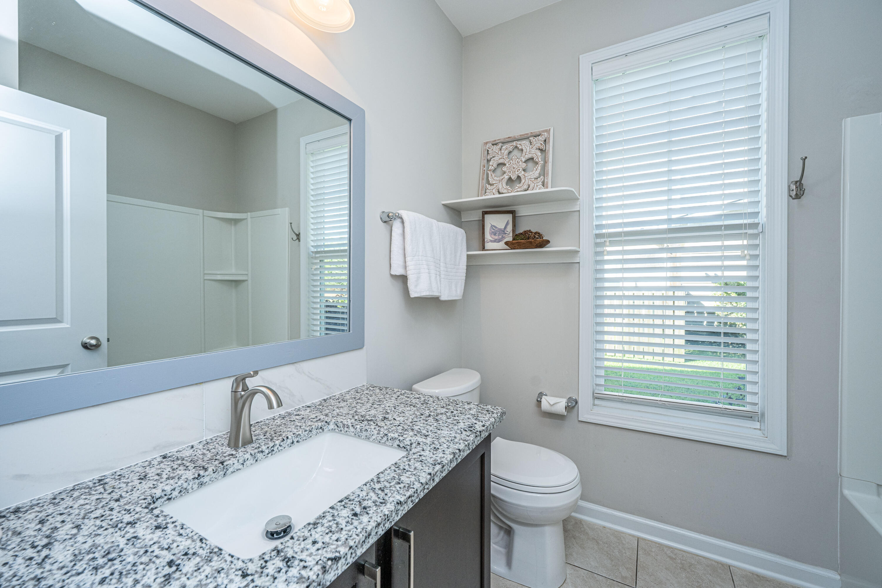 2314 Hummingbird Lane