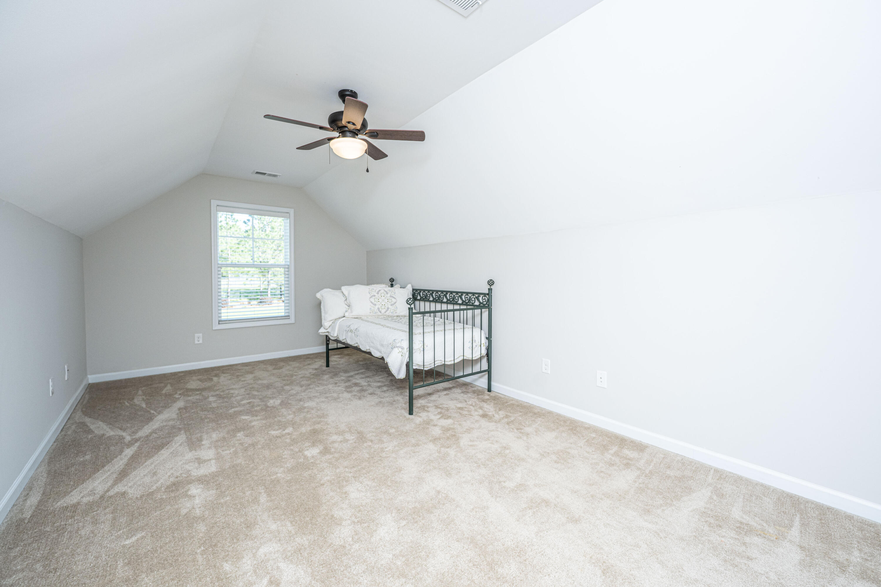 2314 Hummingbird Lane