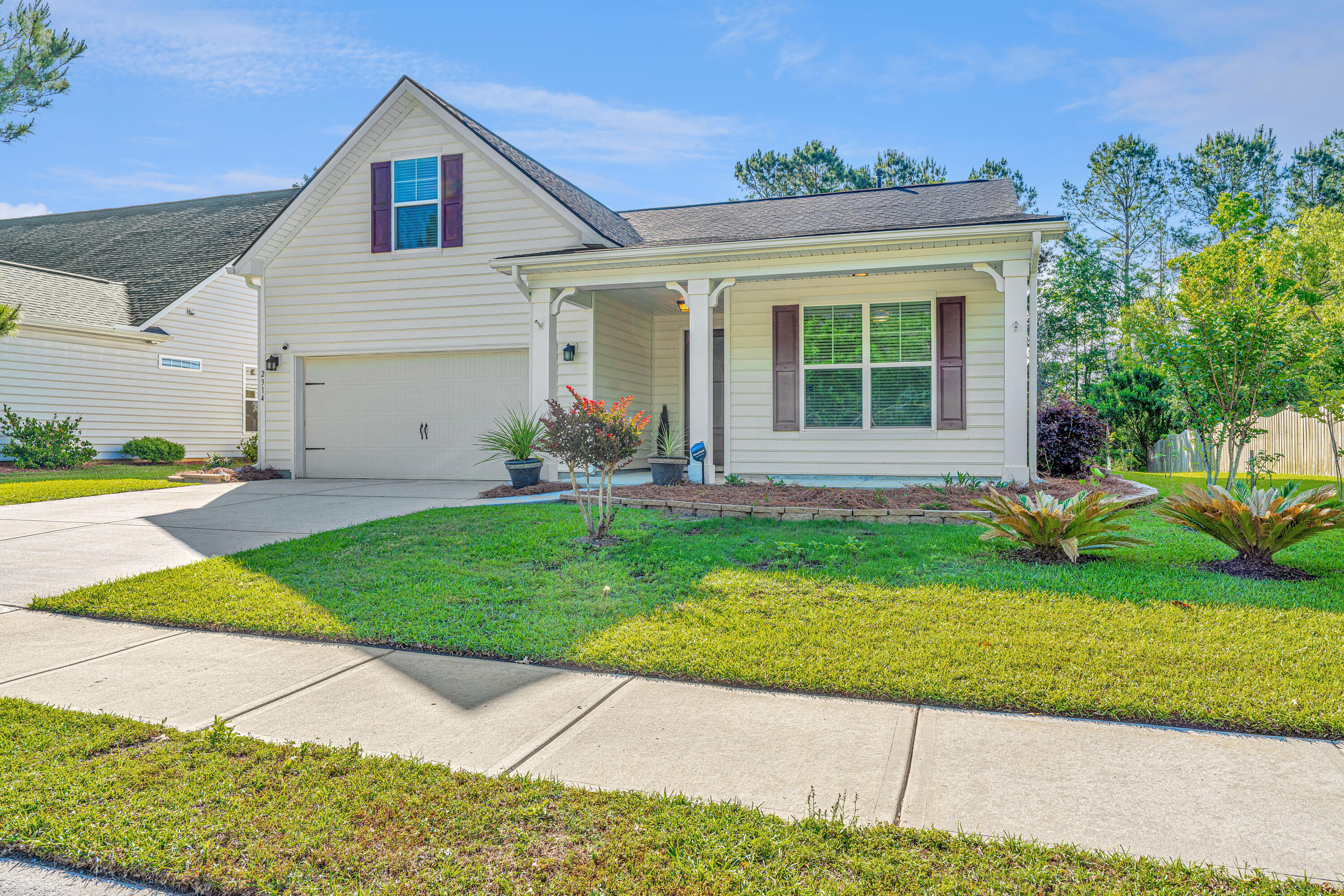 2314 Hummingbird Lane