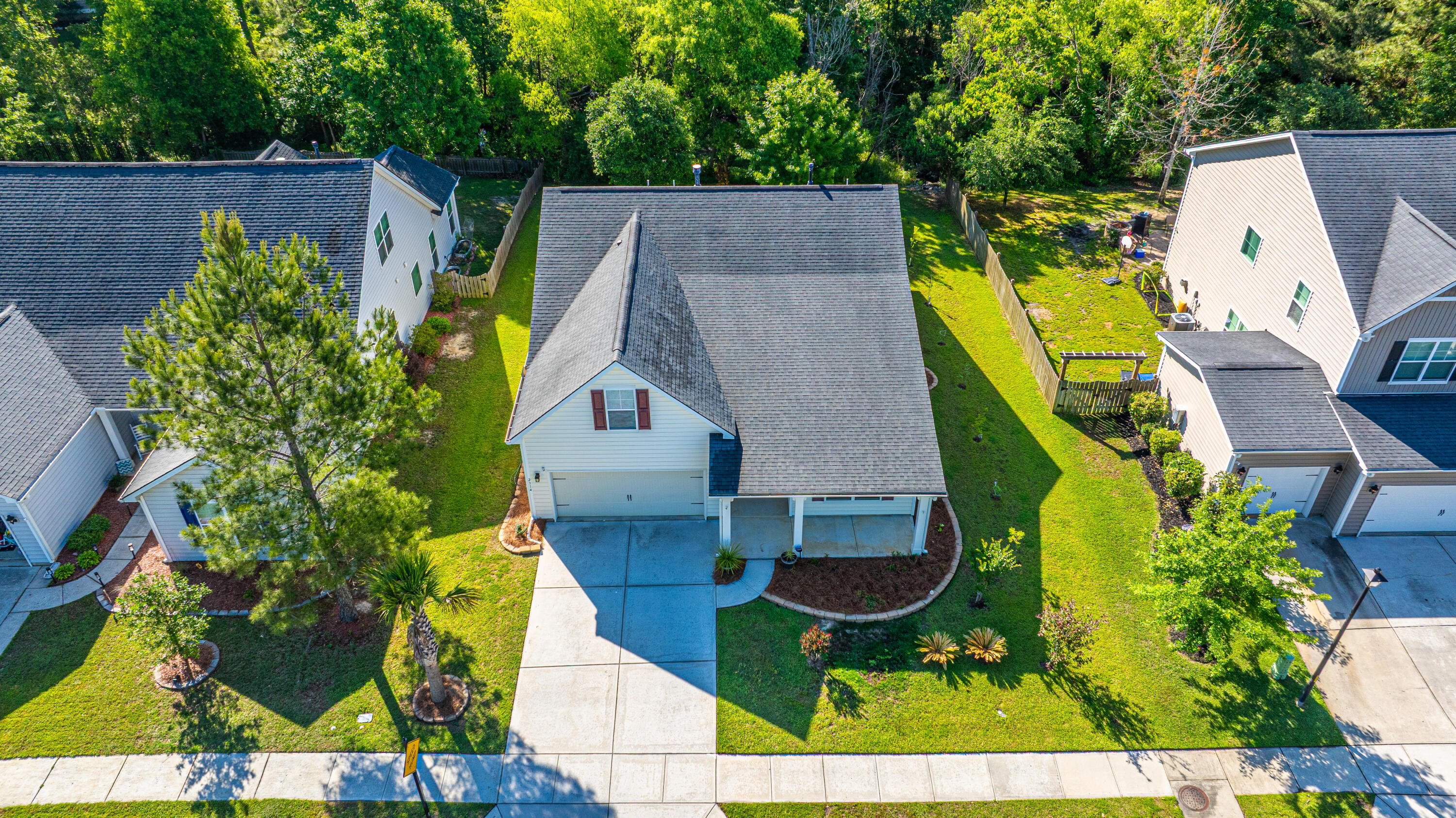 2314 Hummingbird Lane