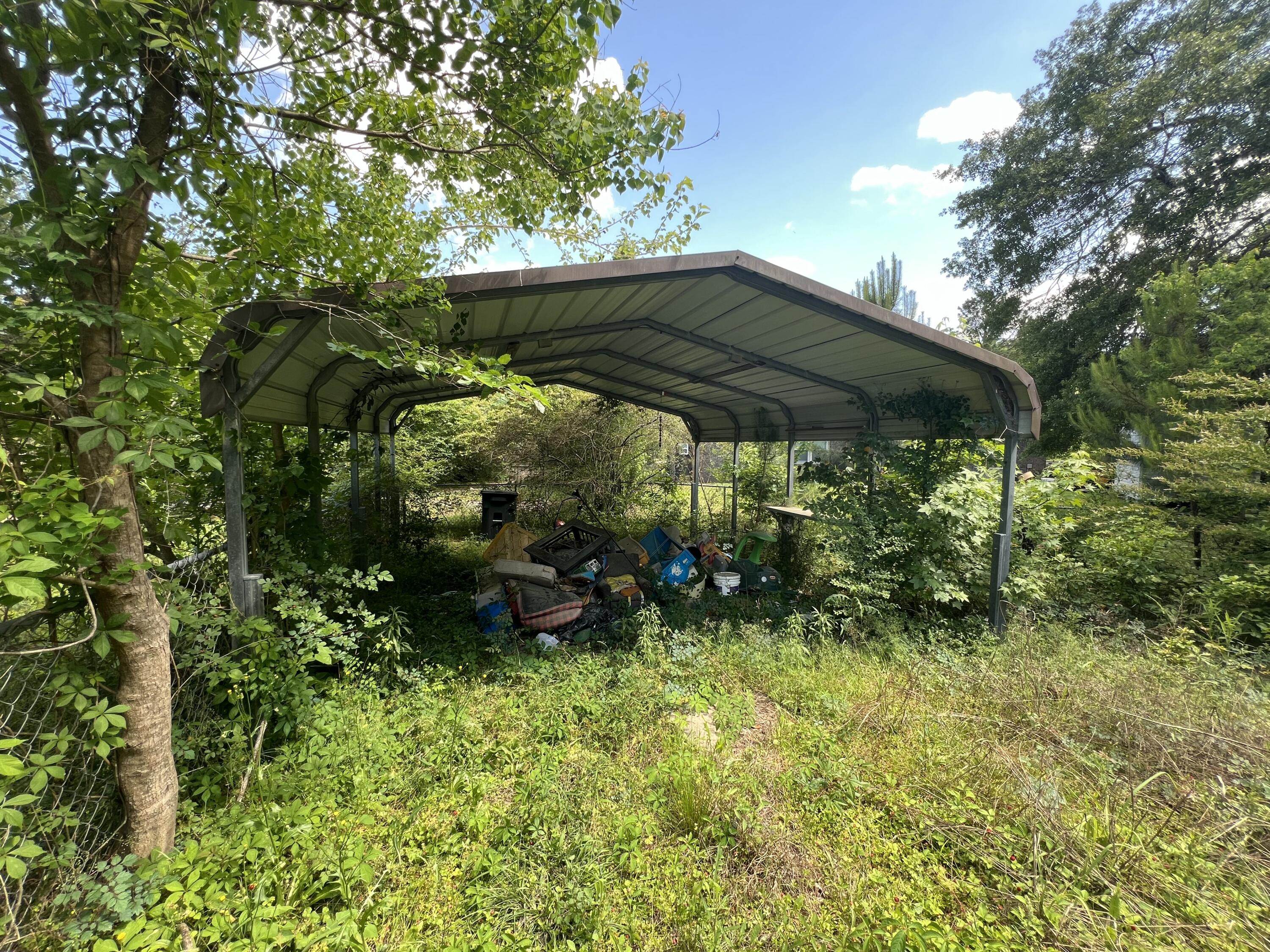 1022 Miles Jamison Road