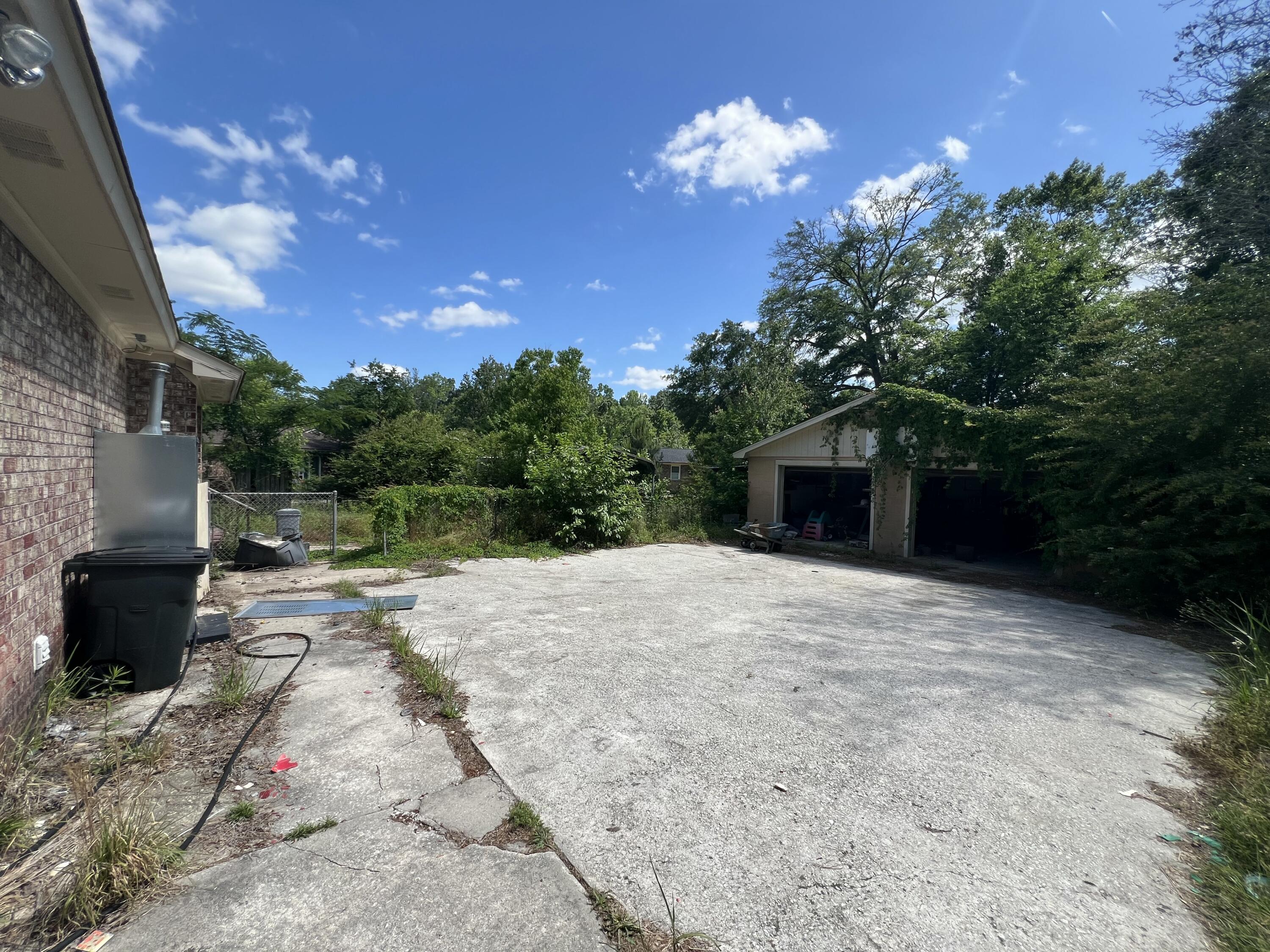 1022 Miles Jamison Road