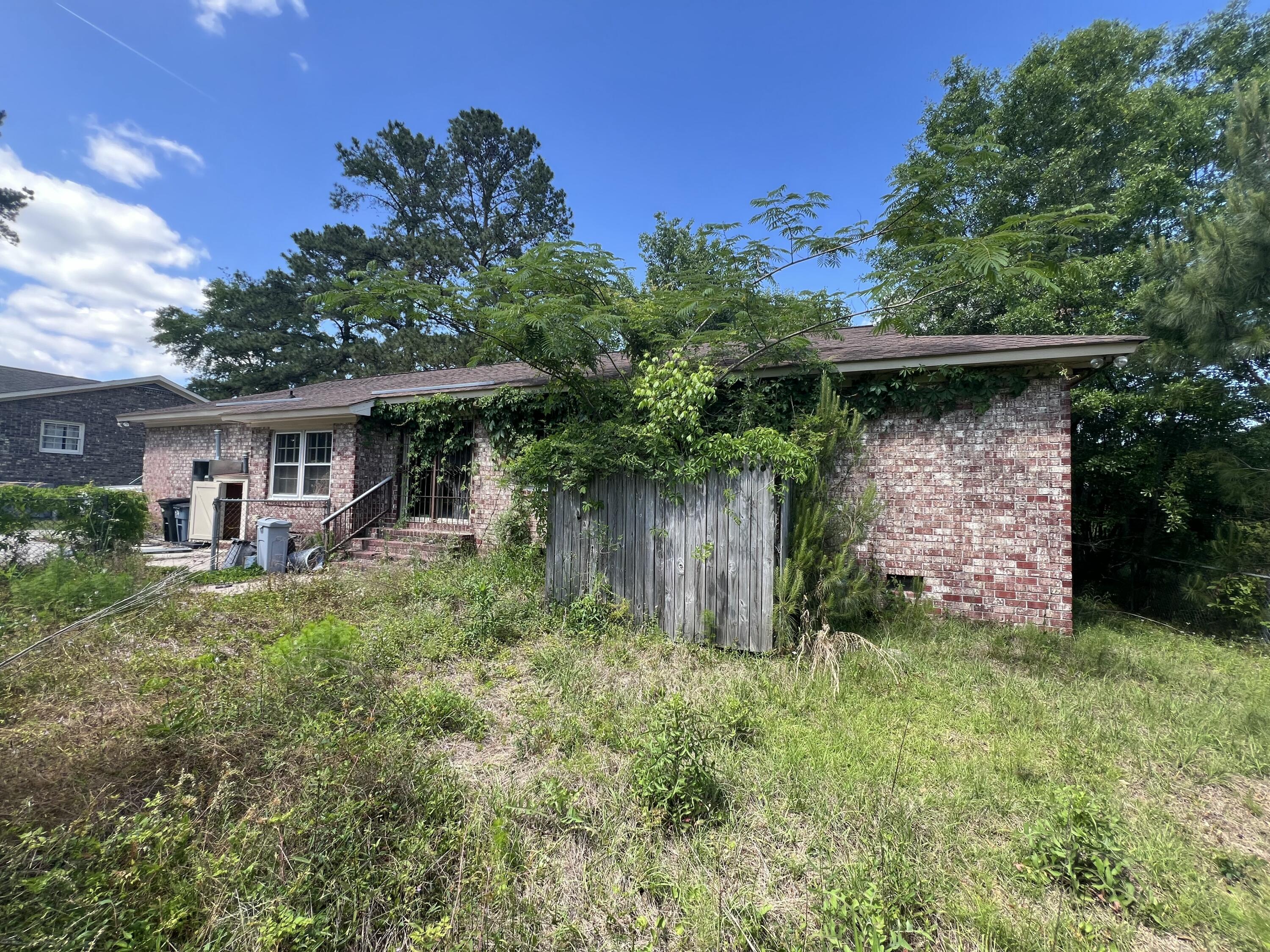 1022 Miles Jamison Road