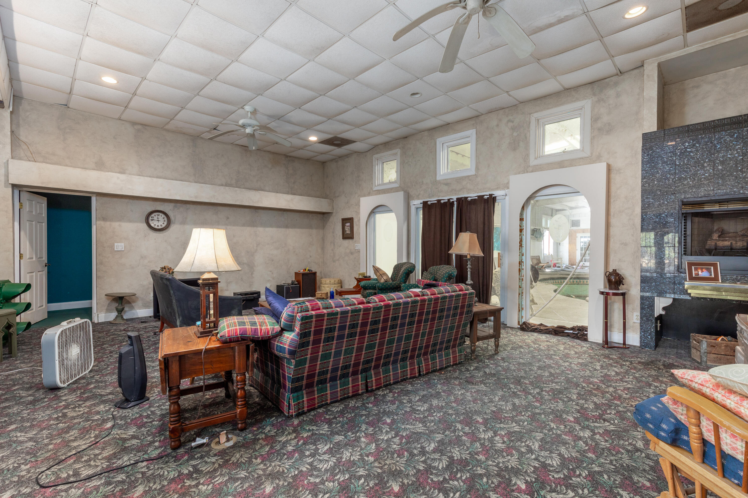 280 Royalegates Court