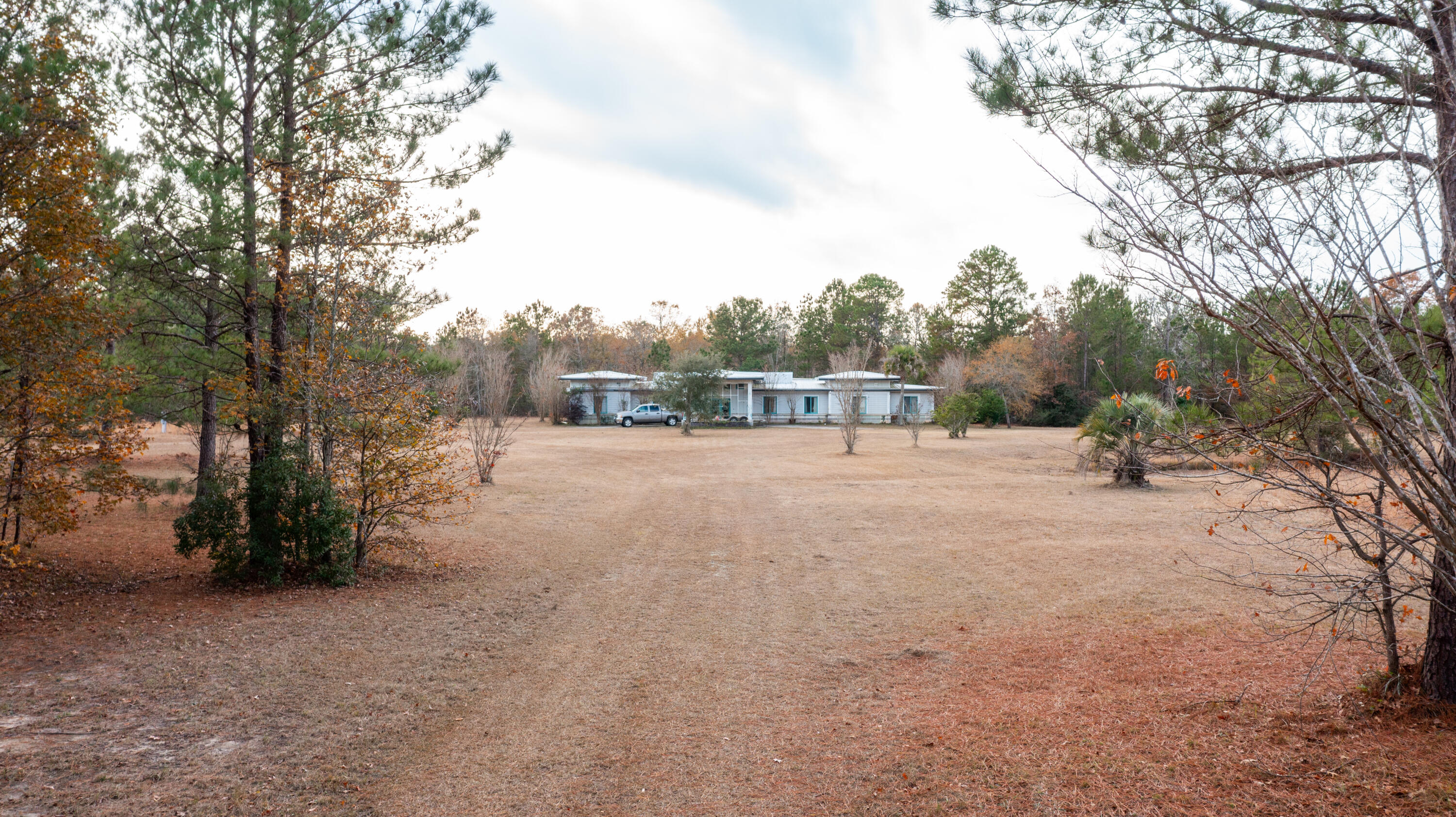 280 Royalegates Court