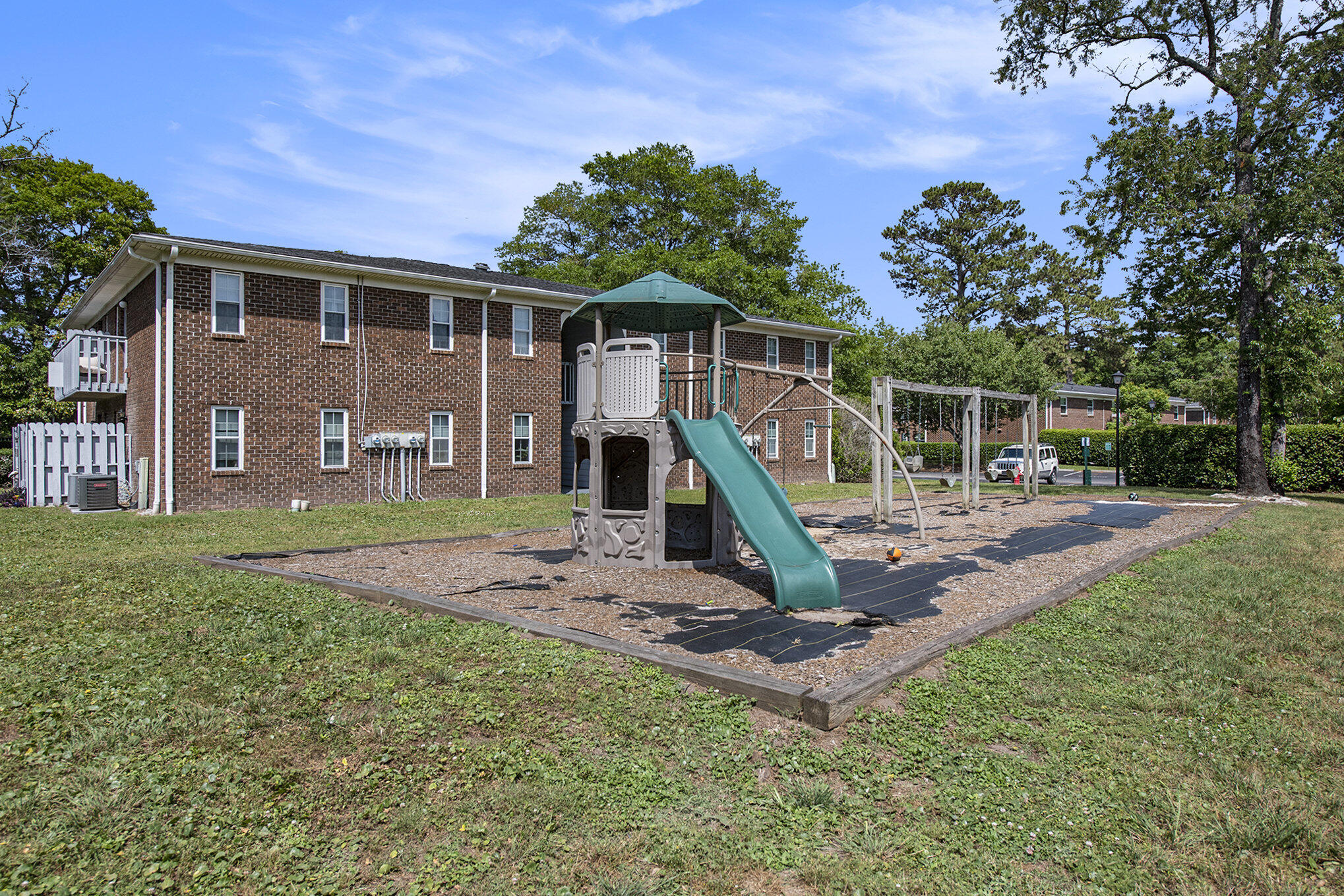 21 Rivers Point Row # 3c