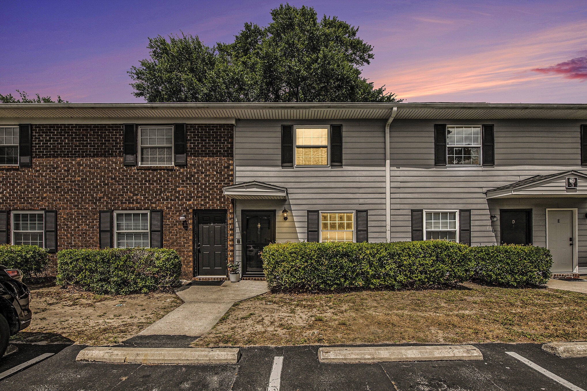 21 Rivers Point Row # 3c