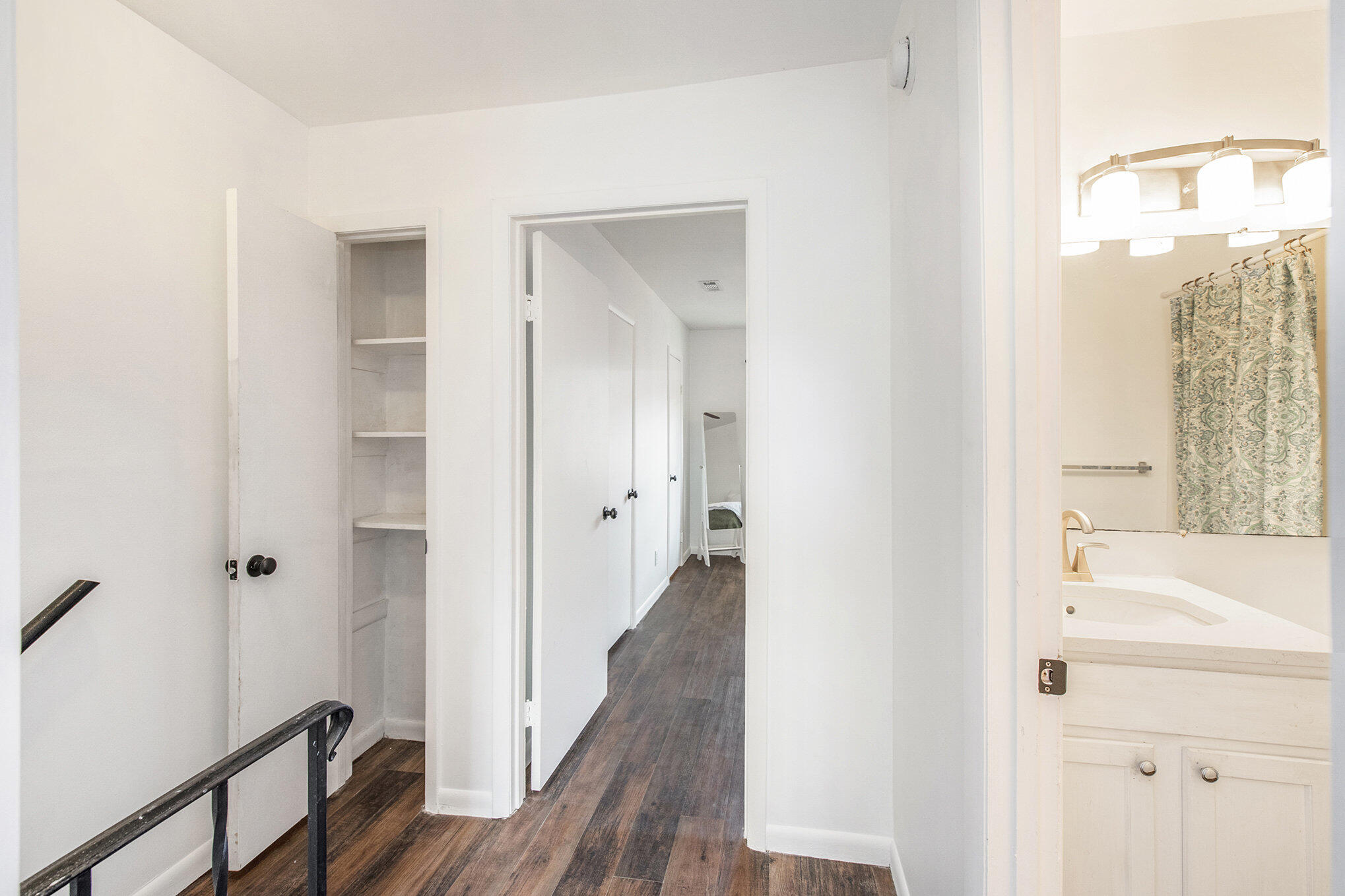 21 Rivers Point Row # 3c