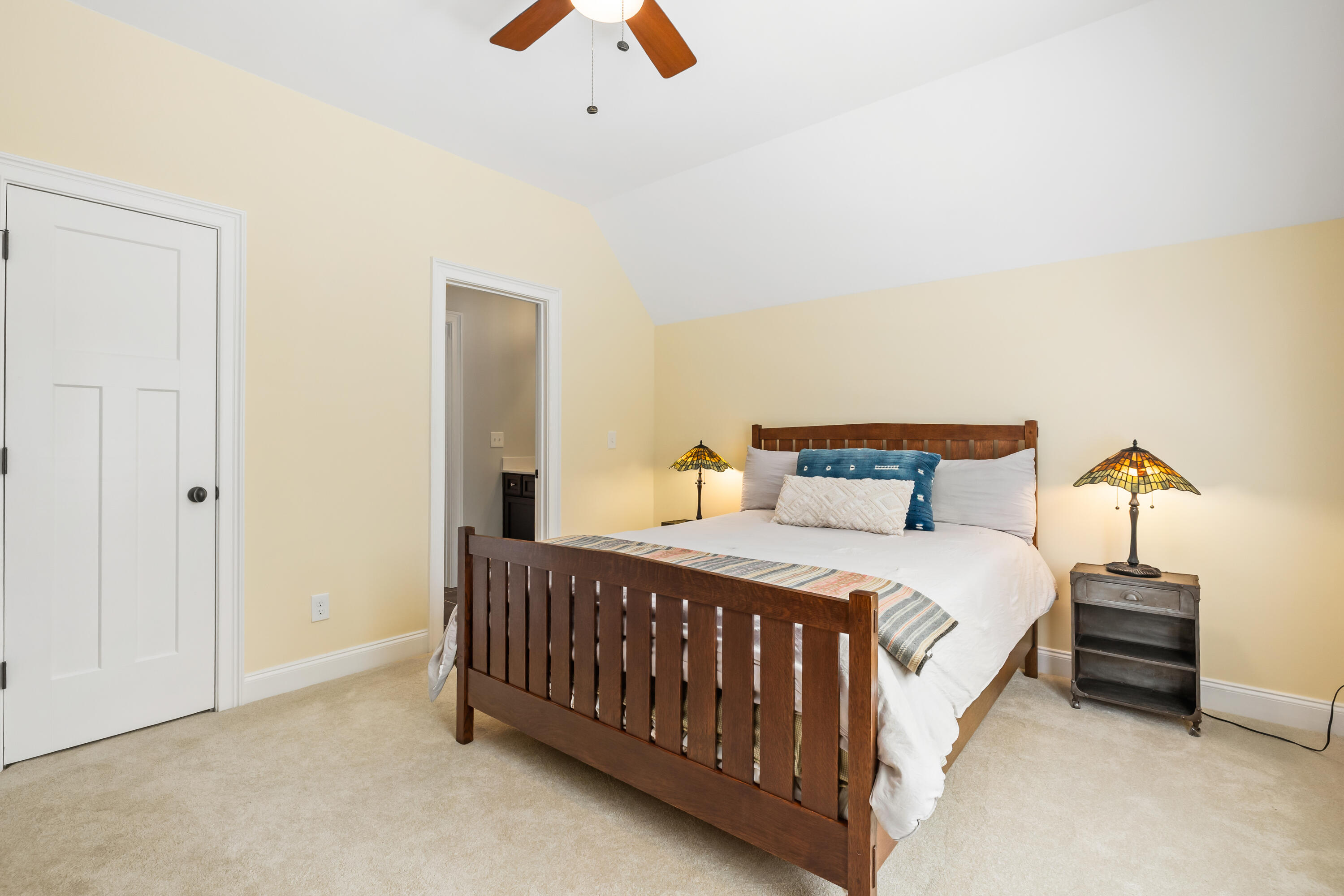 3413 Acorn Drop Lane