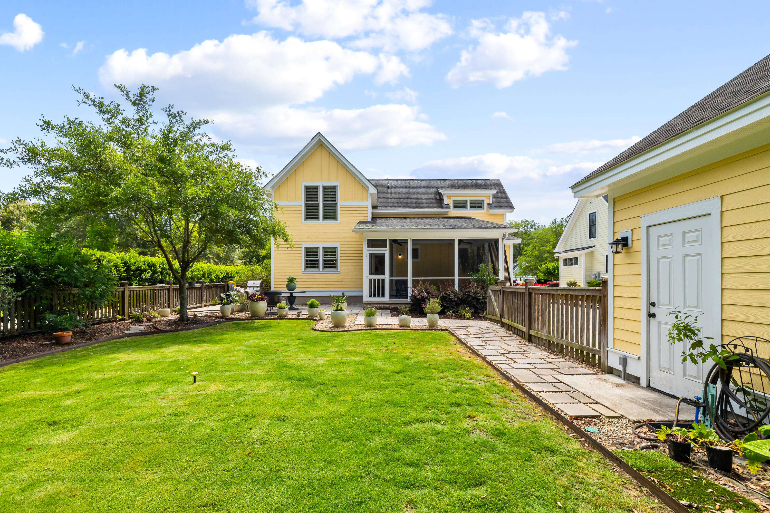 3413 Acorn Drop Lane