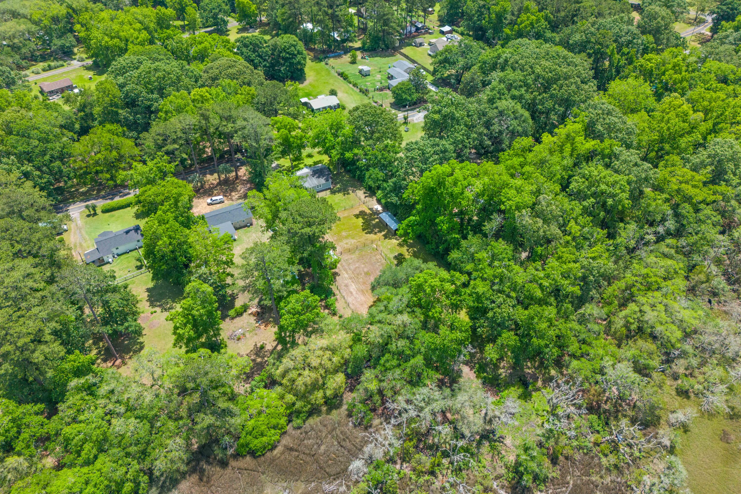 7239 Commodore Road