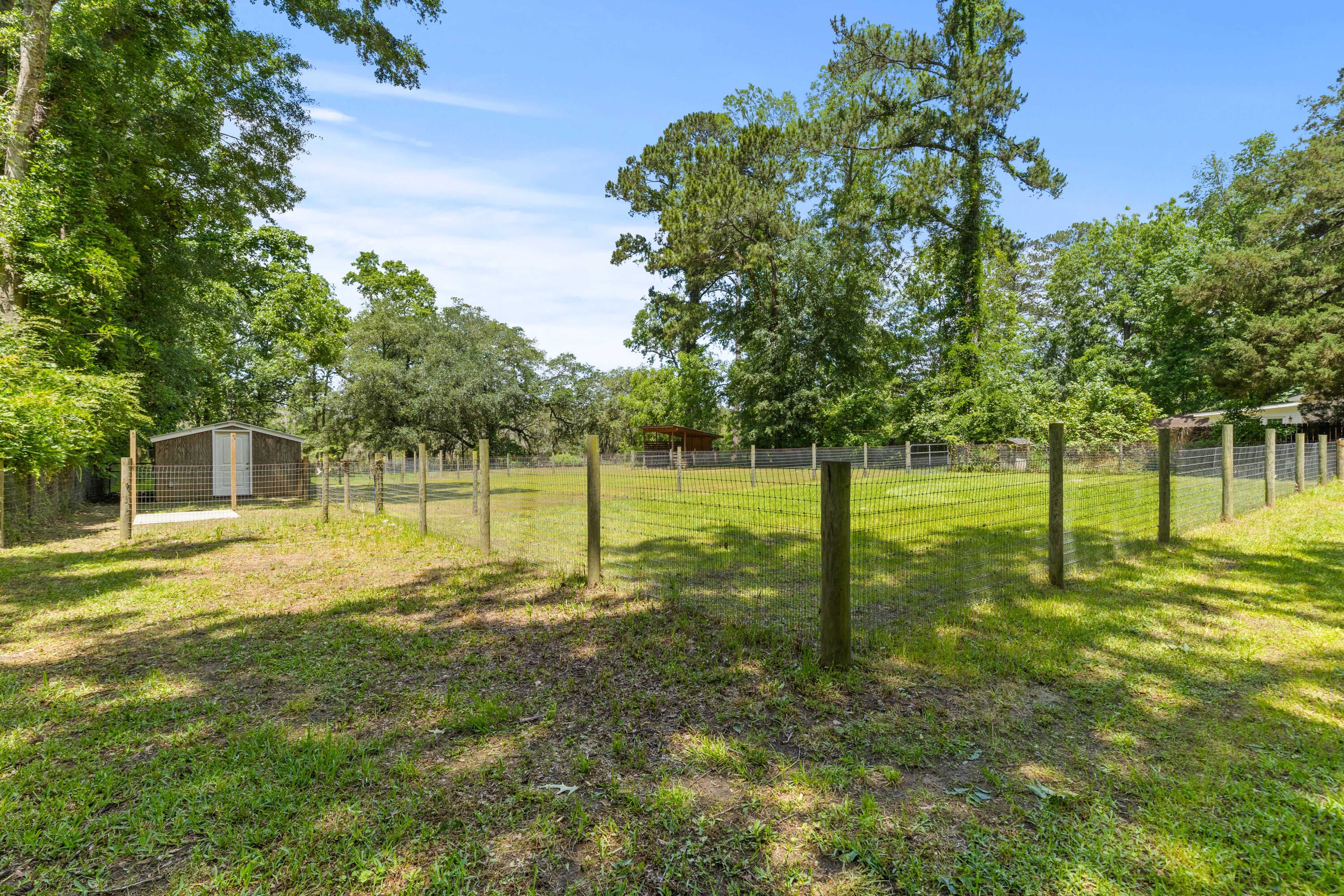 7239 Commodore Road