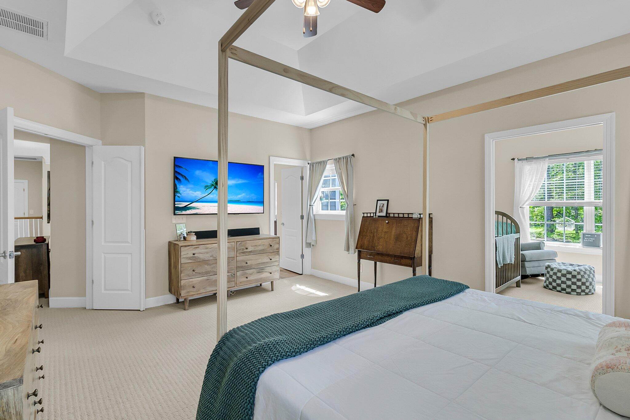 1828 S James Gregarie Road