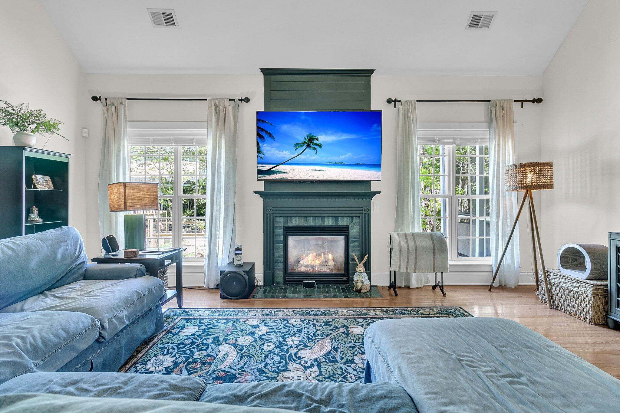 1828 S James Gregarie Road