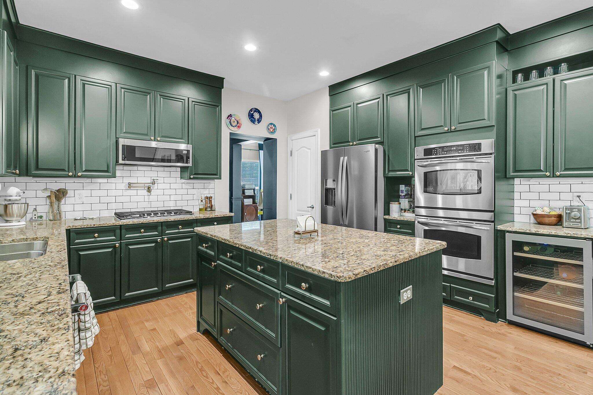 1828 S James Gregarie Road