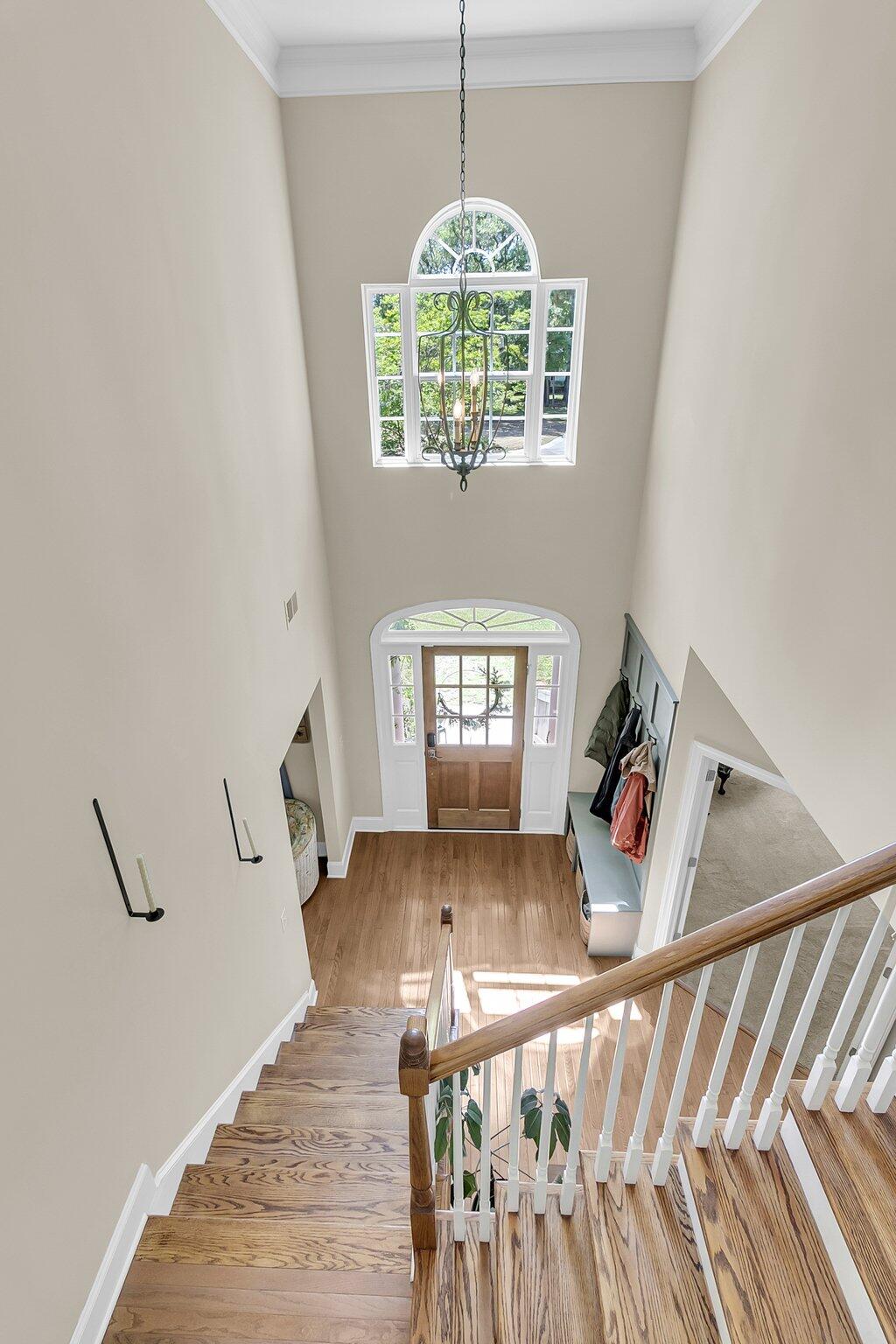 1828 S James Gregarie Road