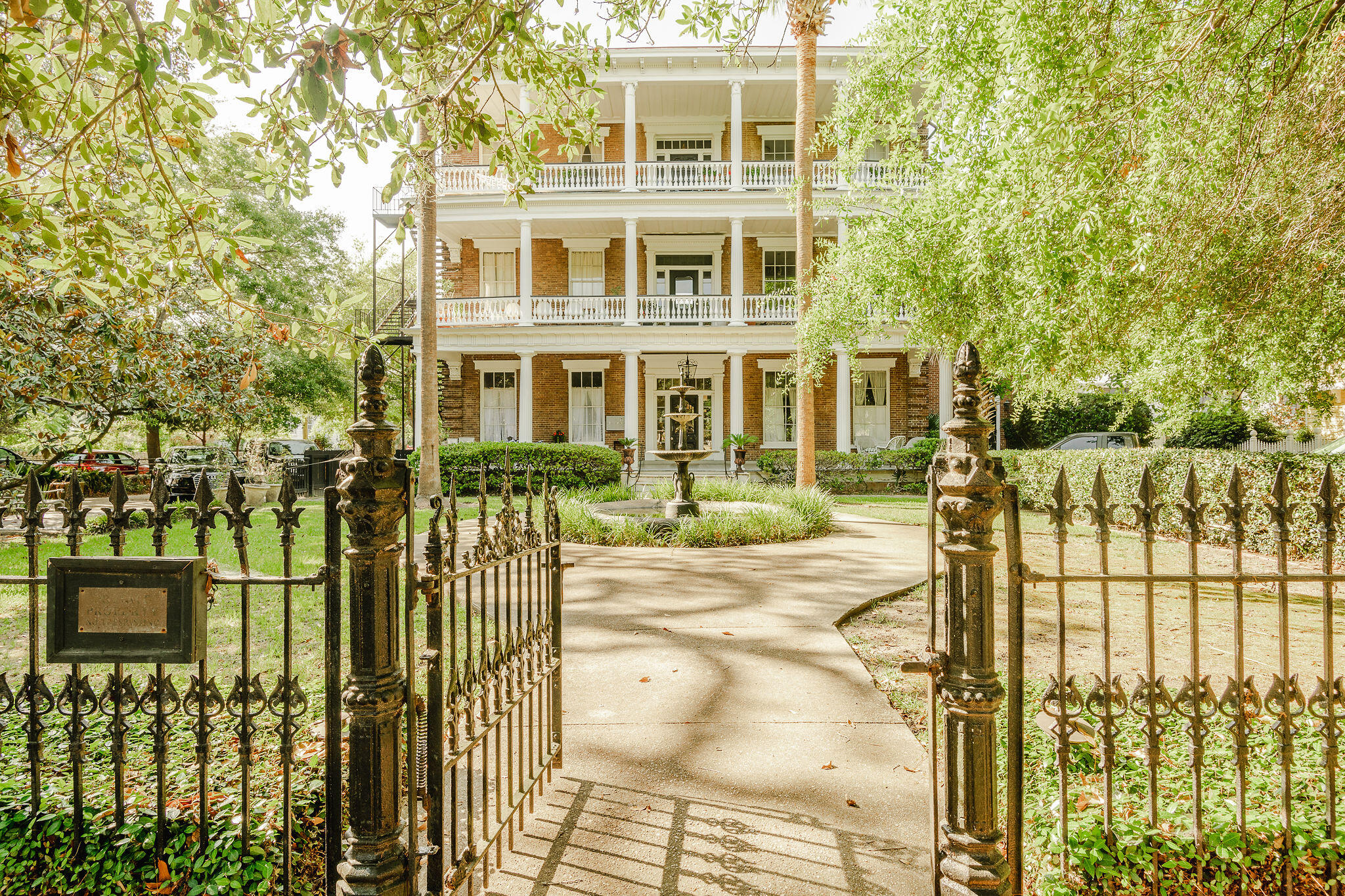 12 Bee Street # C