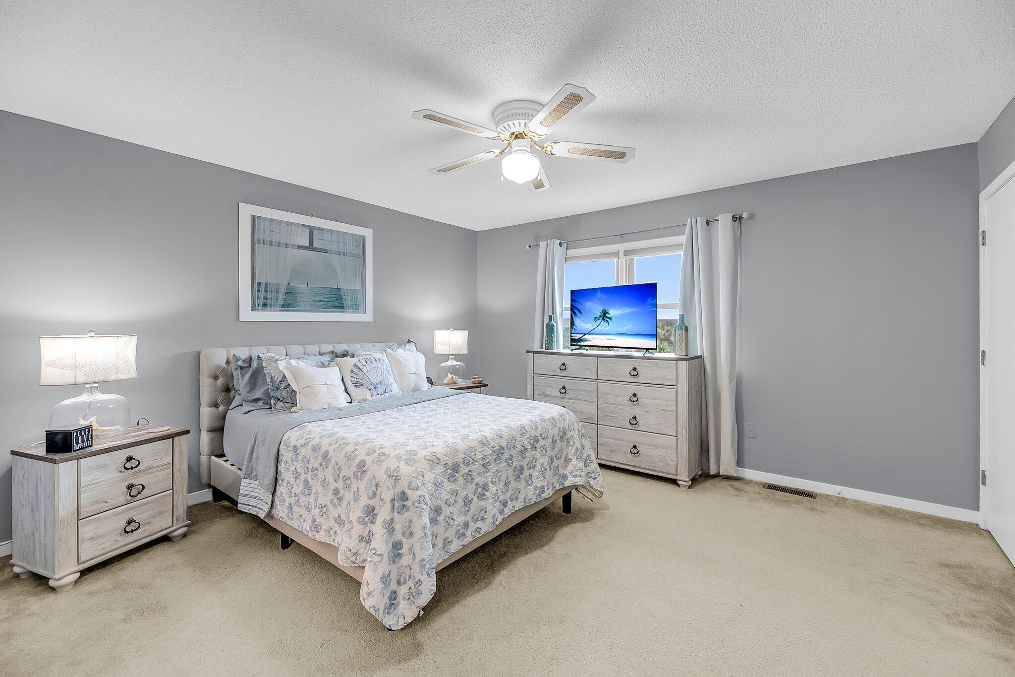 166 River Breeze Drive