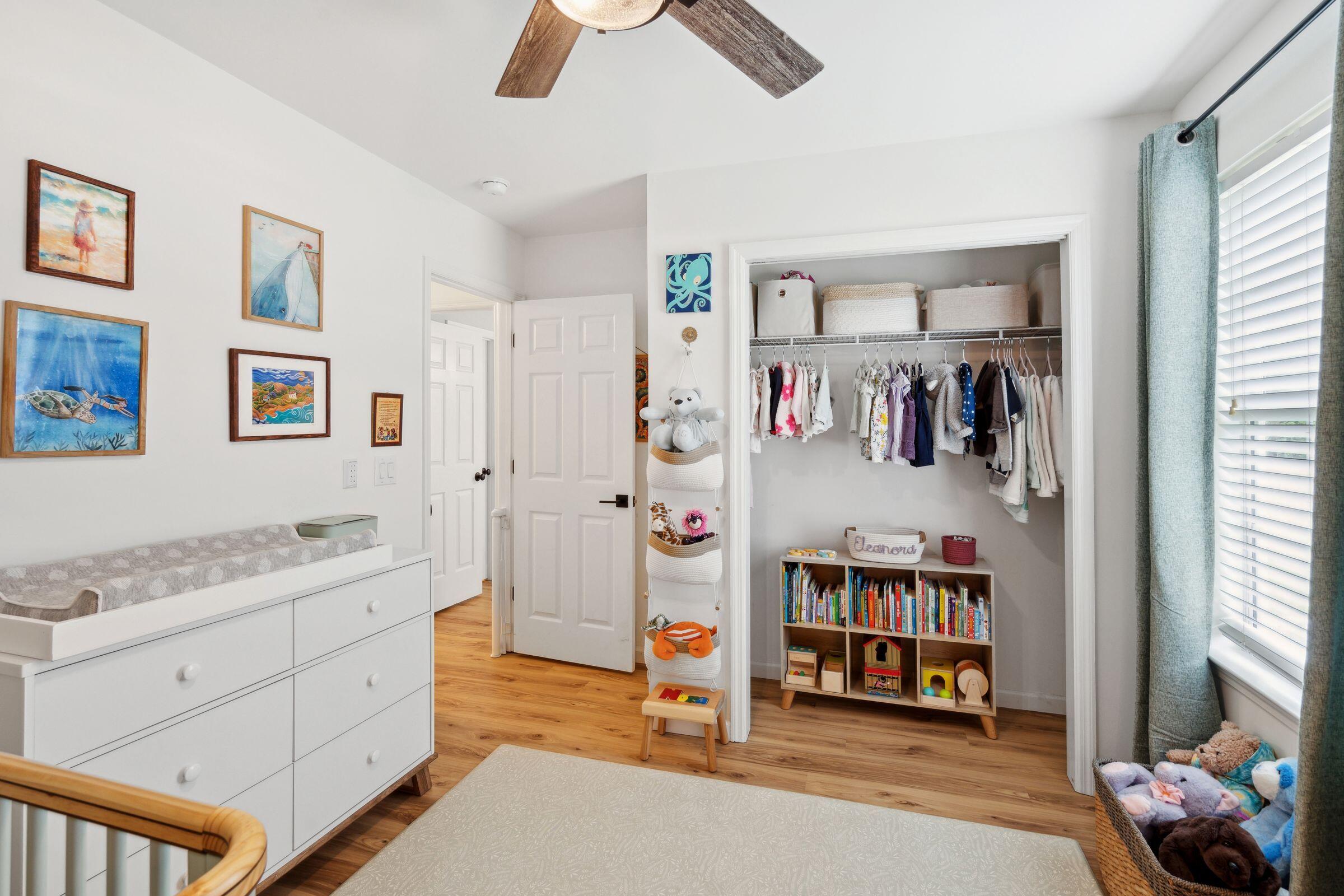 1077 Farmington Road