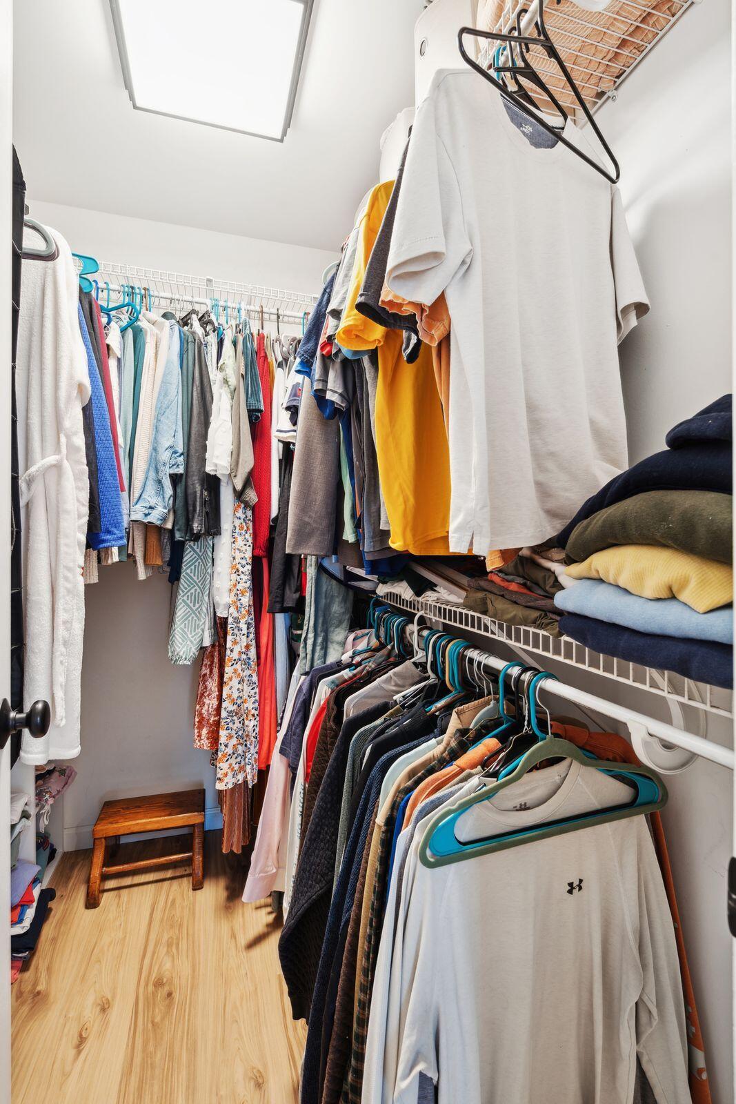 1077 Farmington Road