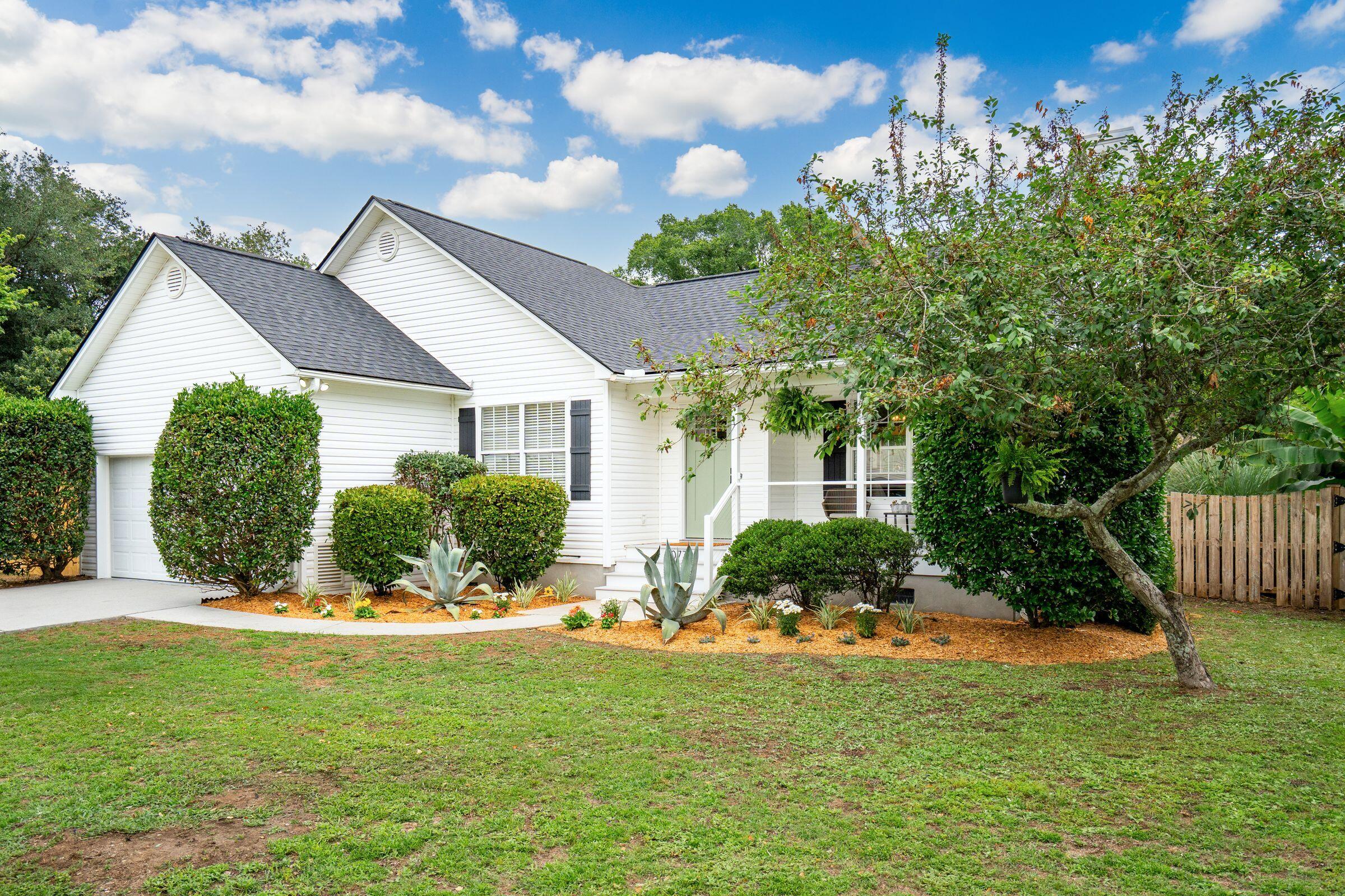 1077 Farmington Road