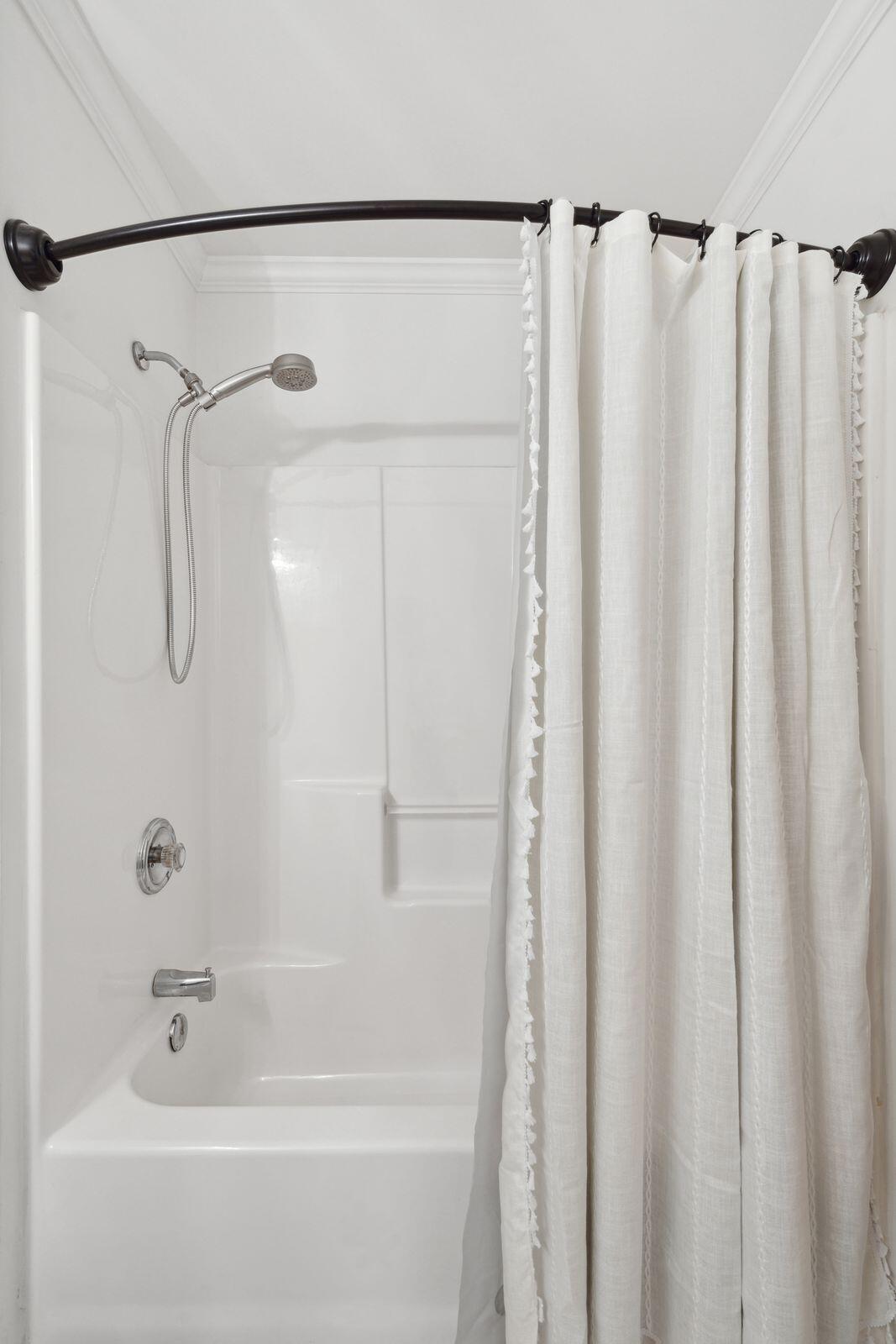 1077 Farmington Road