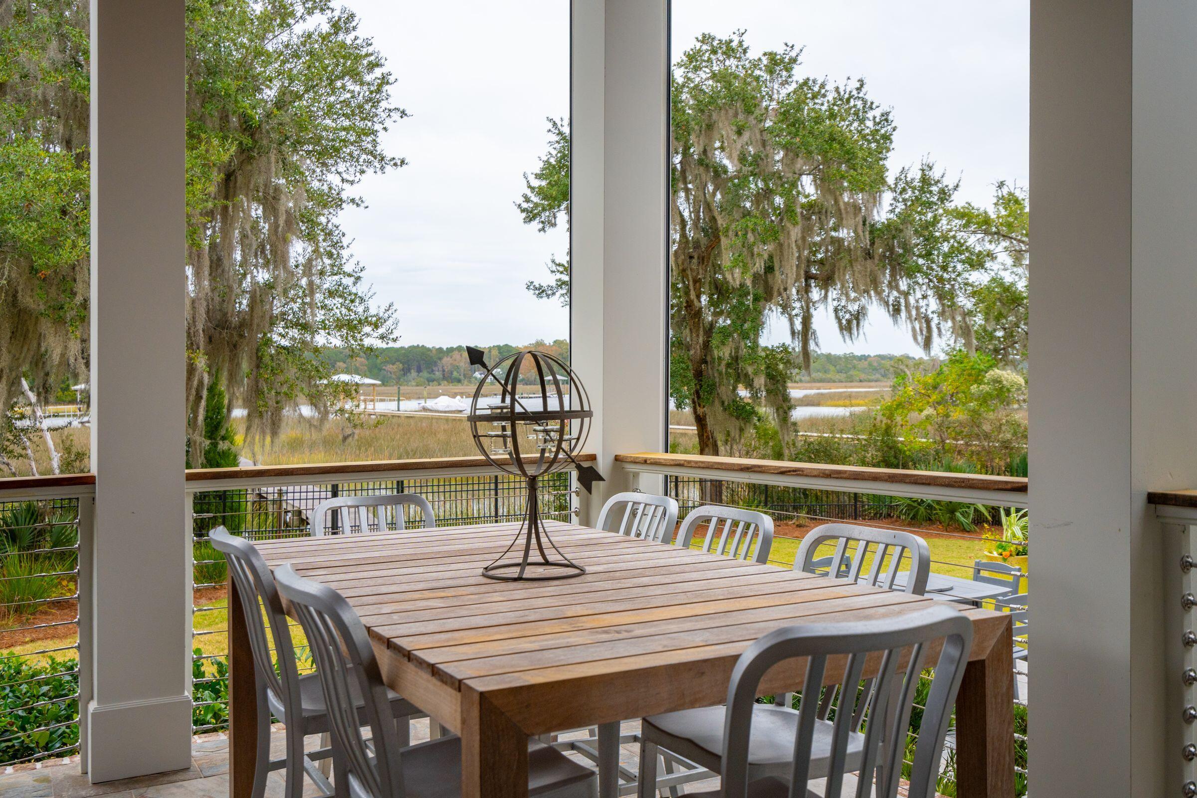 4215 Ten Shillings Way