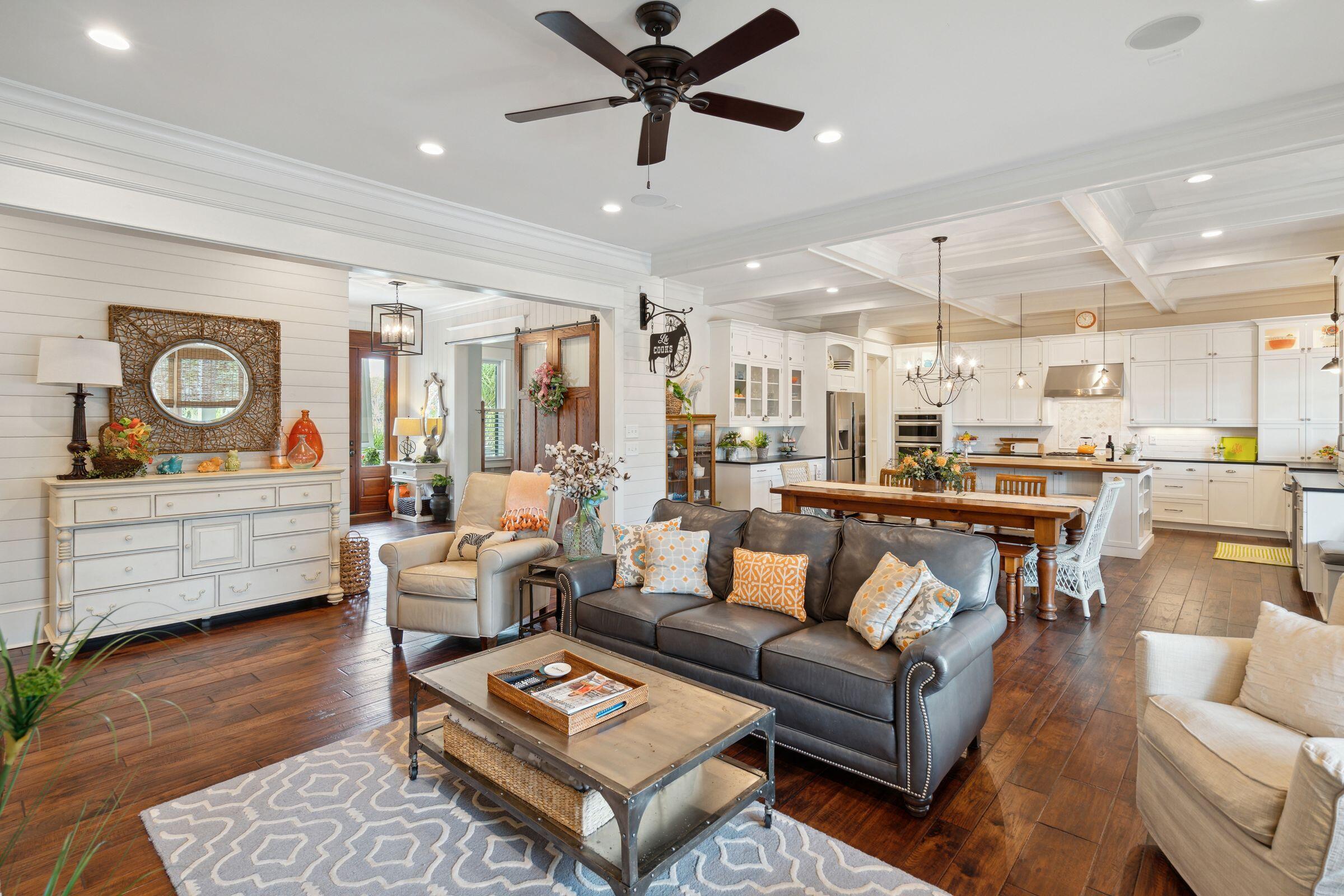 4215 Ten Shillings Way