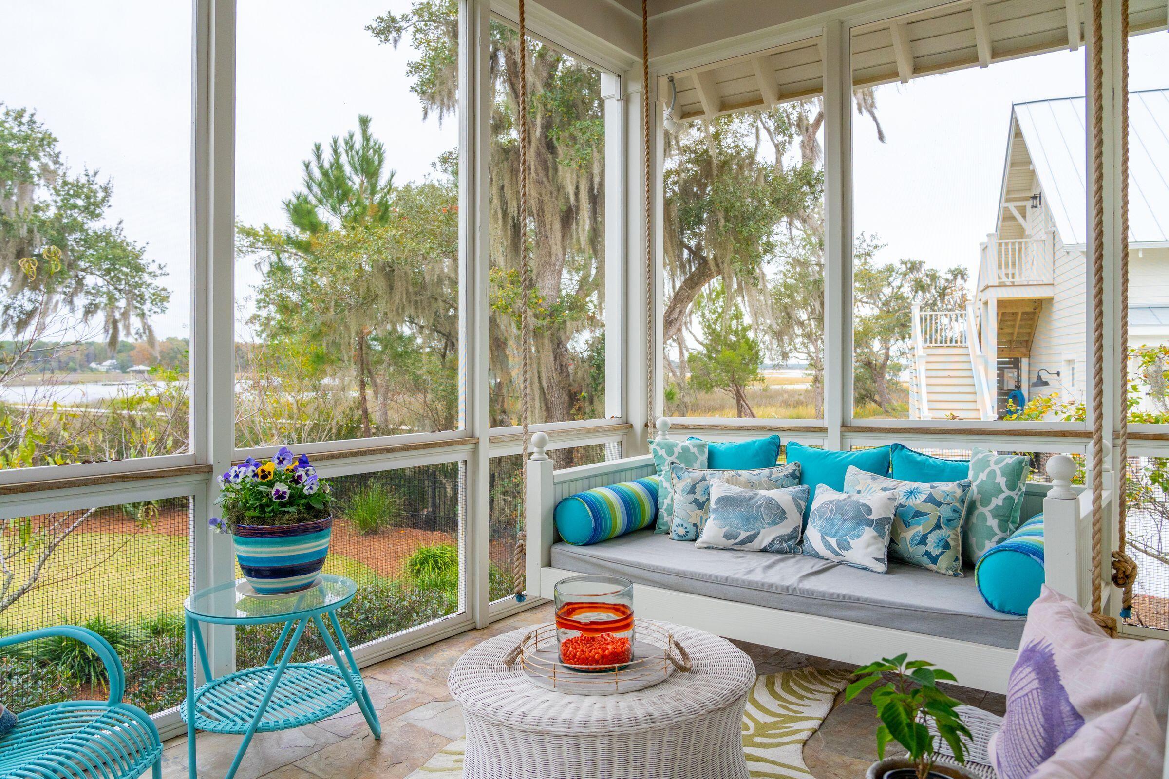 4215 Ten Shillings Way