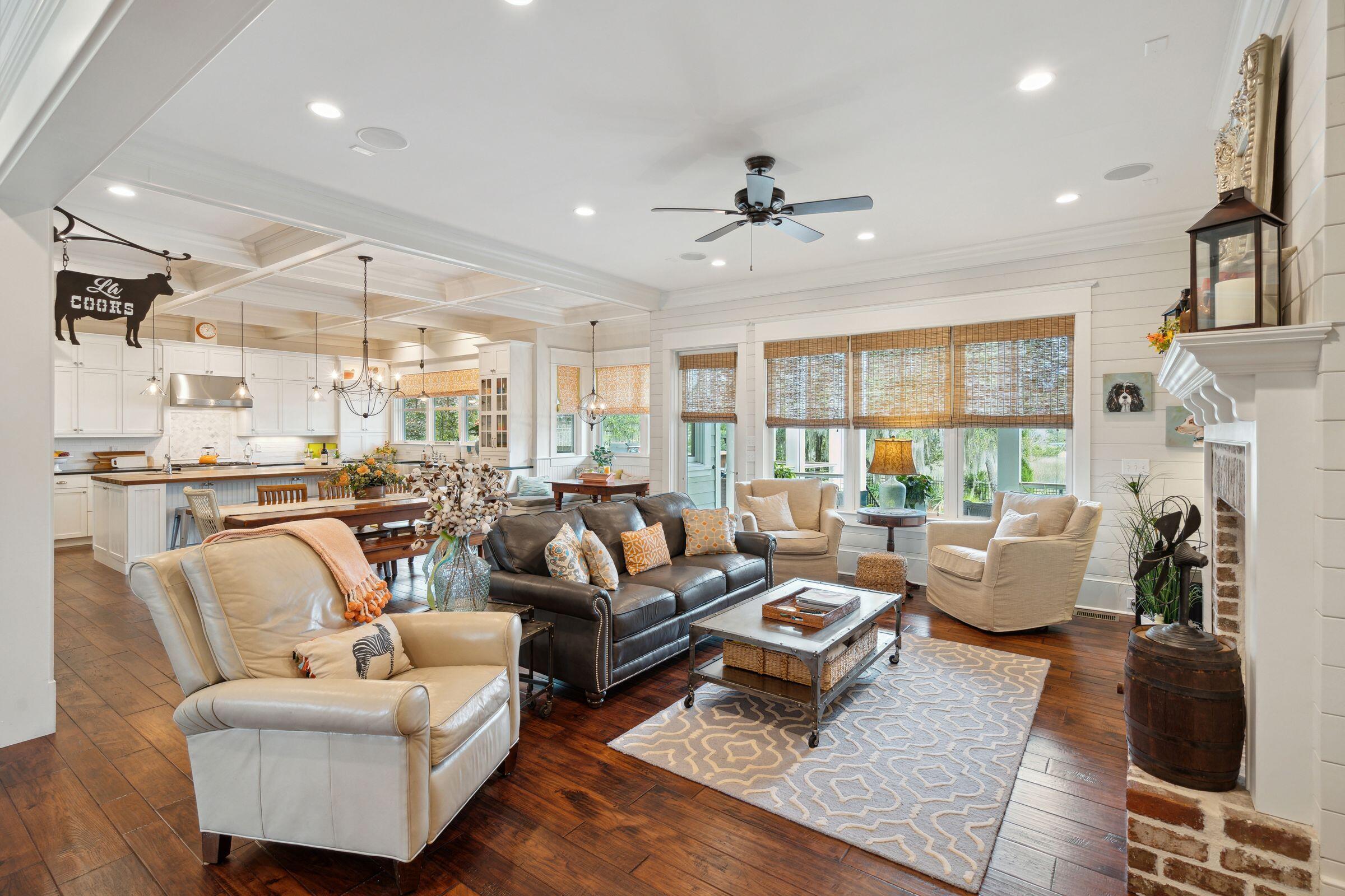 4215 Ten Shillings Way