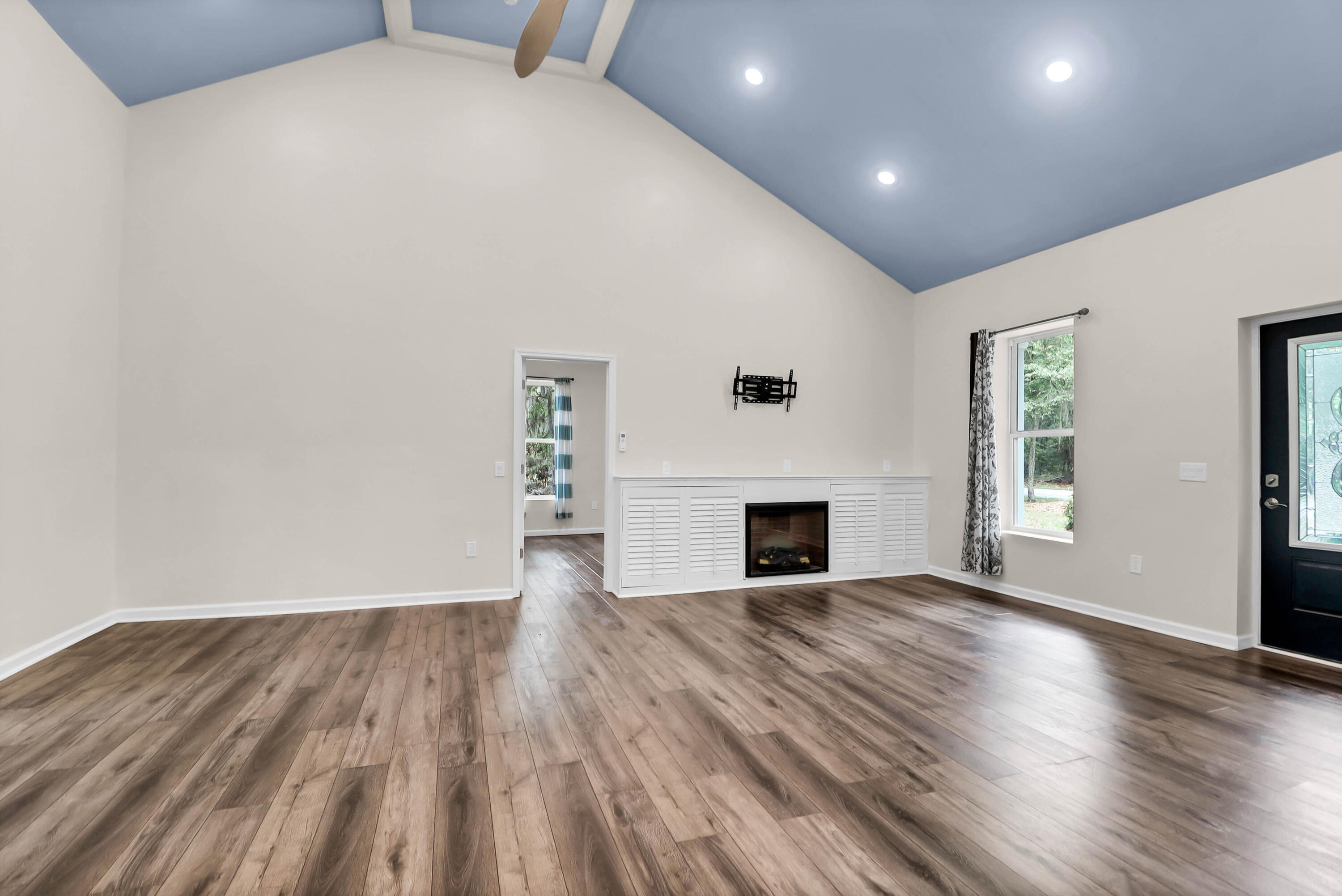 5233 Maybank Highway