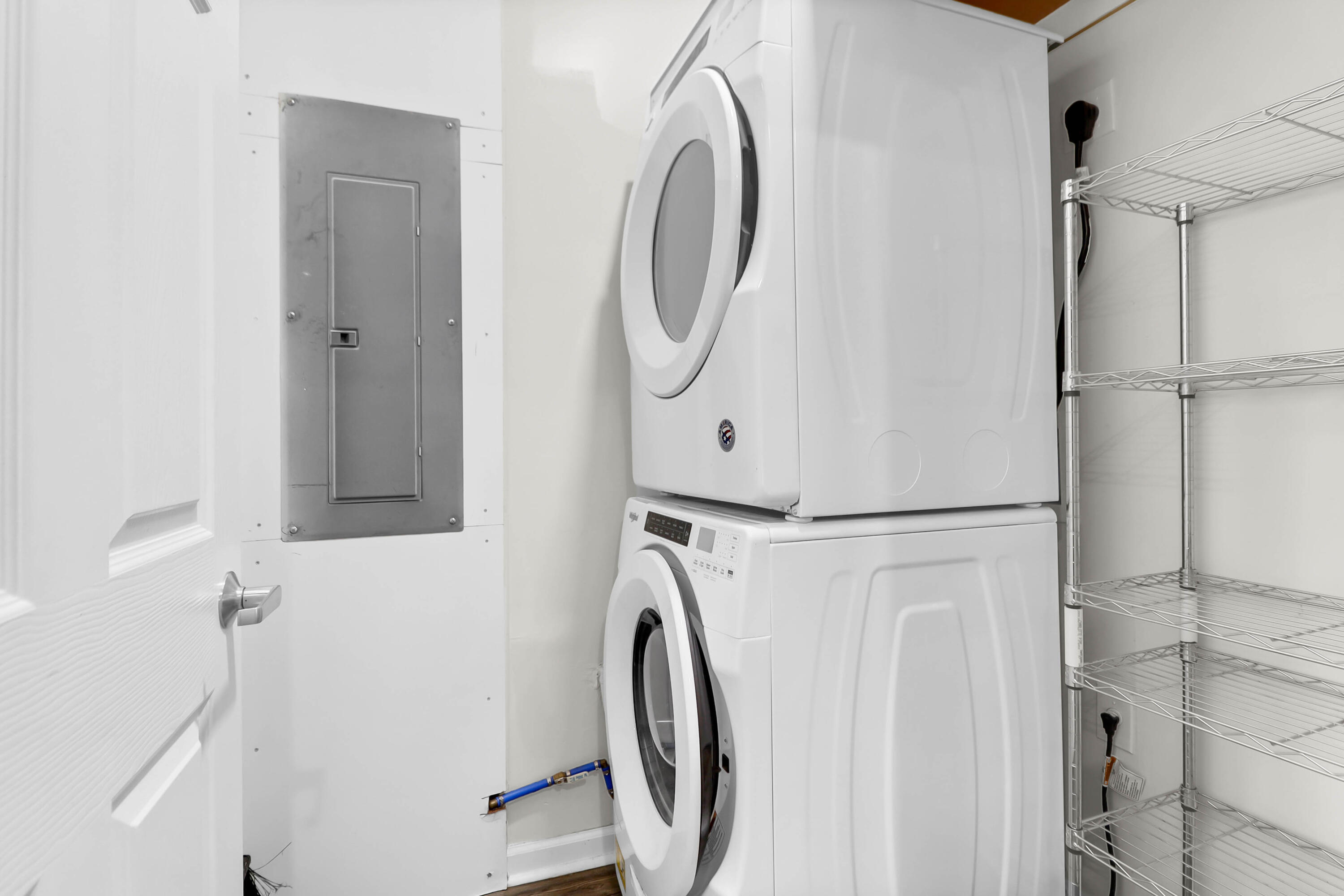 5233 Maybank Highway