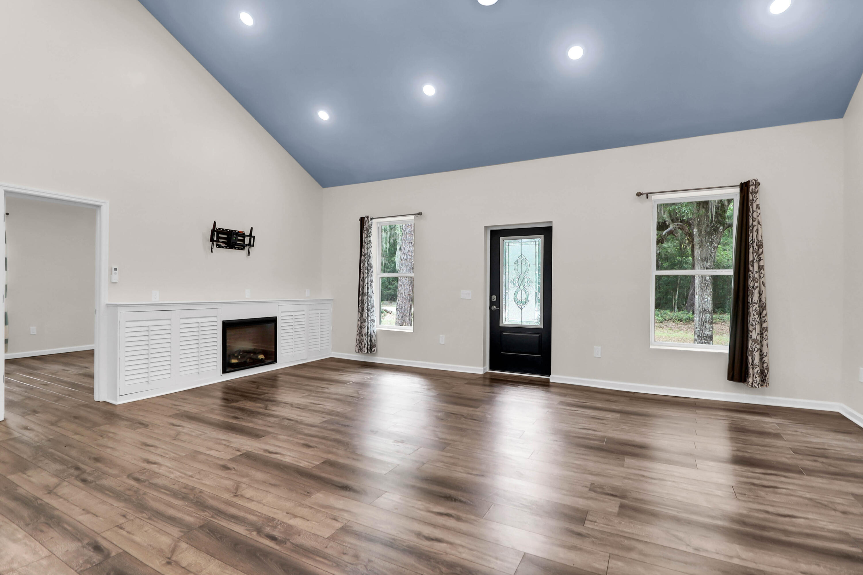 5233 Maybank Highway