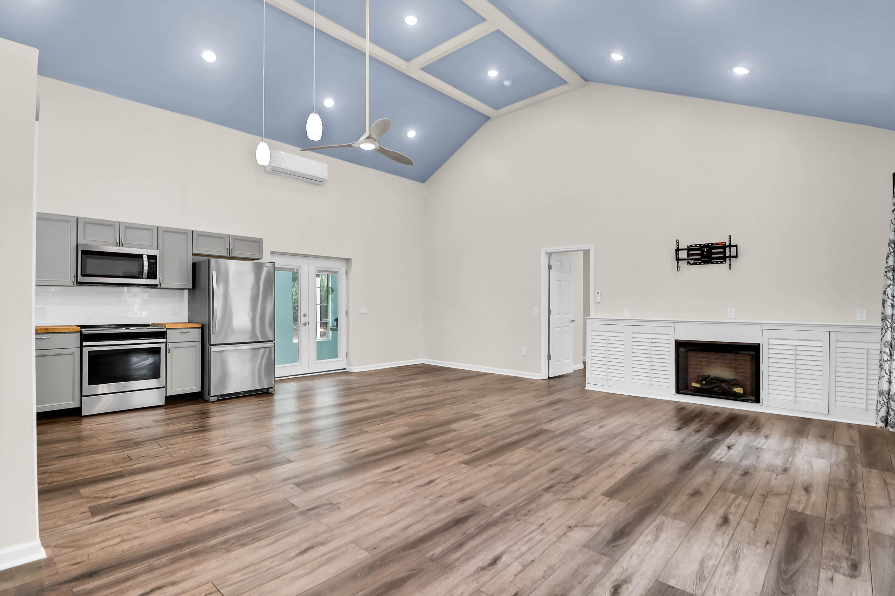 5233 Maybank Highway