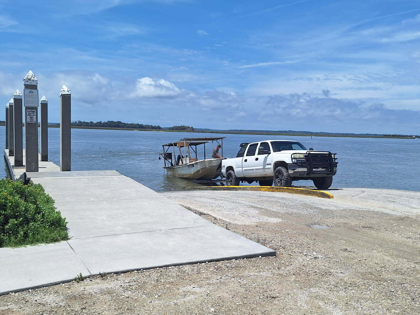 5233 Maybank Highway