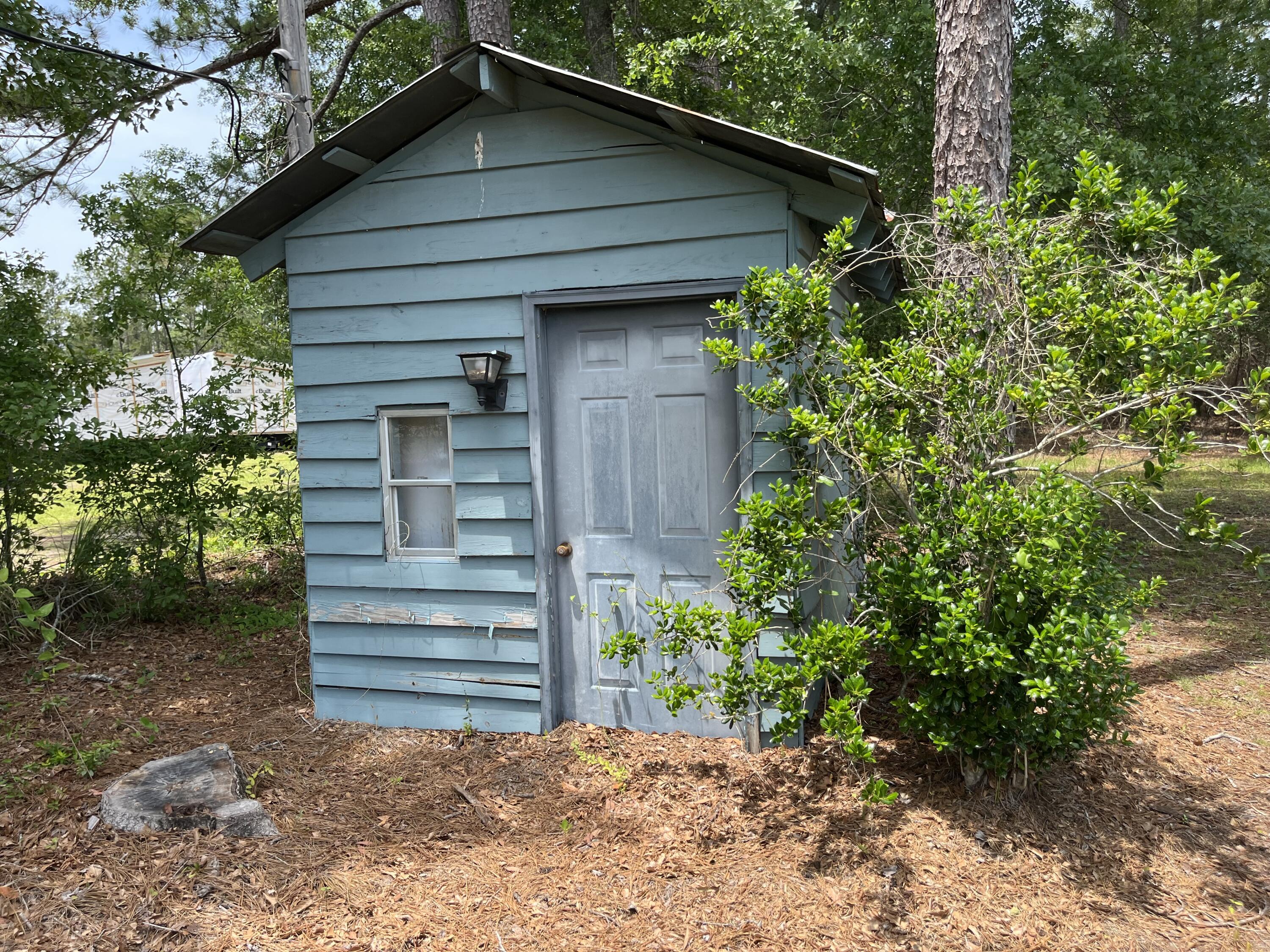 2759 Jefferies Highway