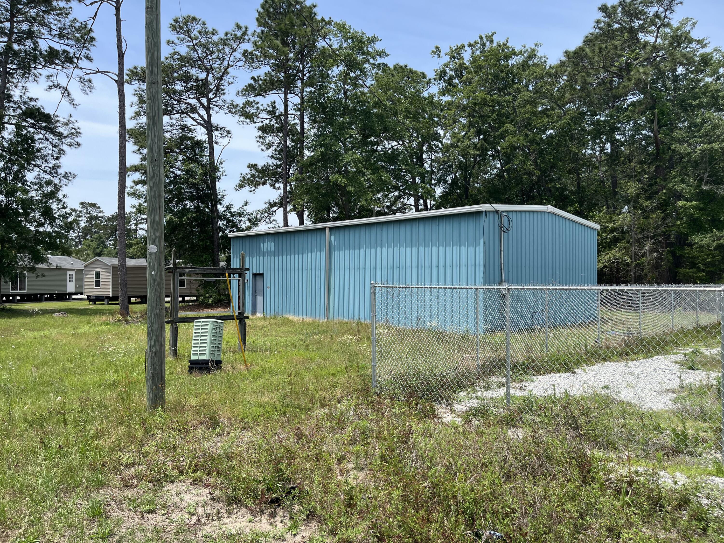 2759 Jefferies Highway