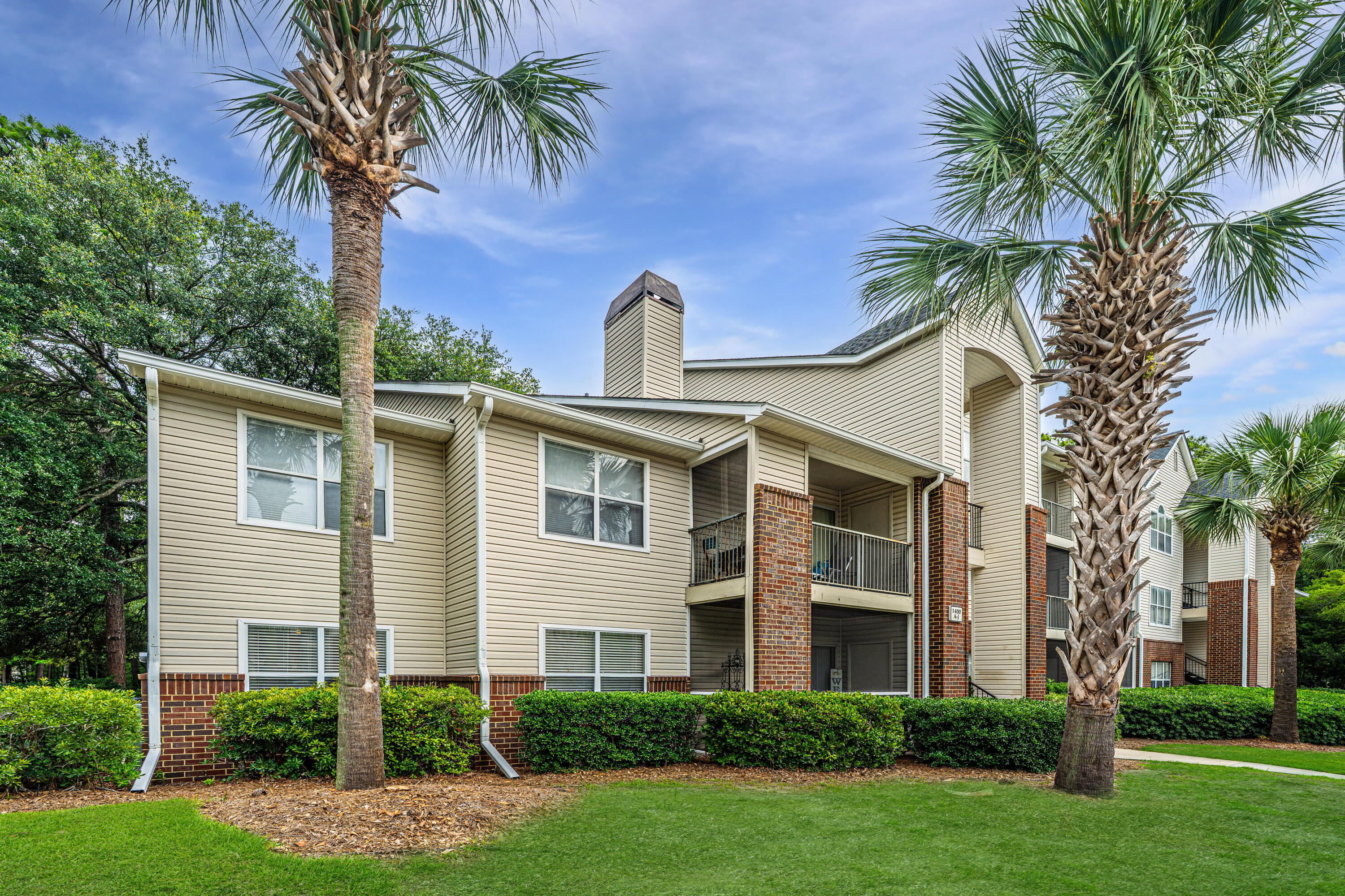 2011 N Highway 17 # 1400a