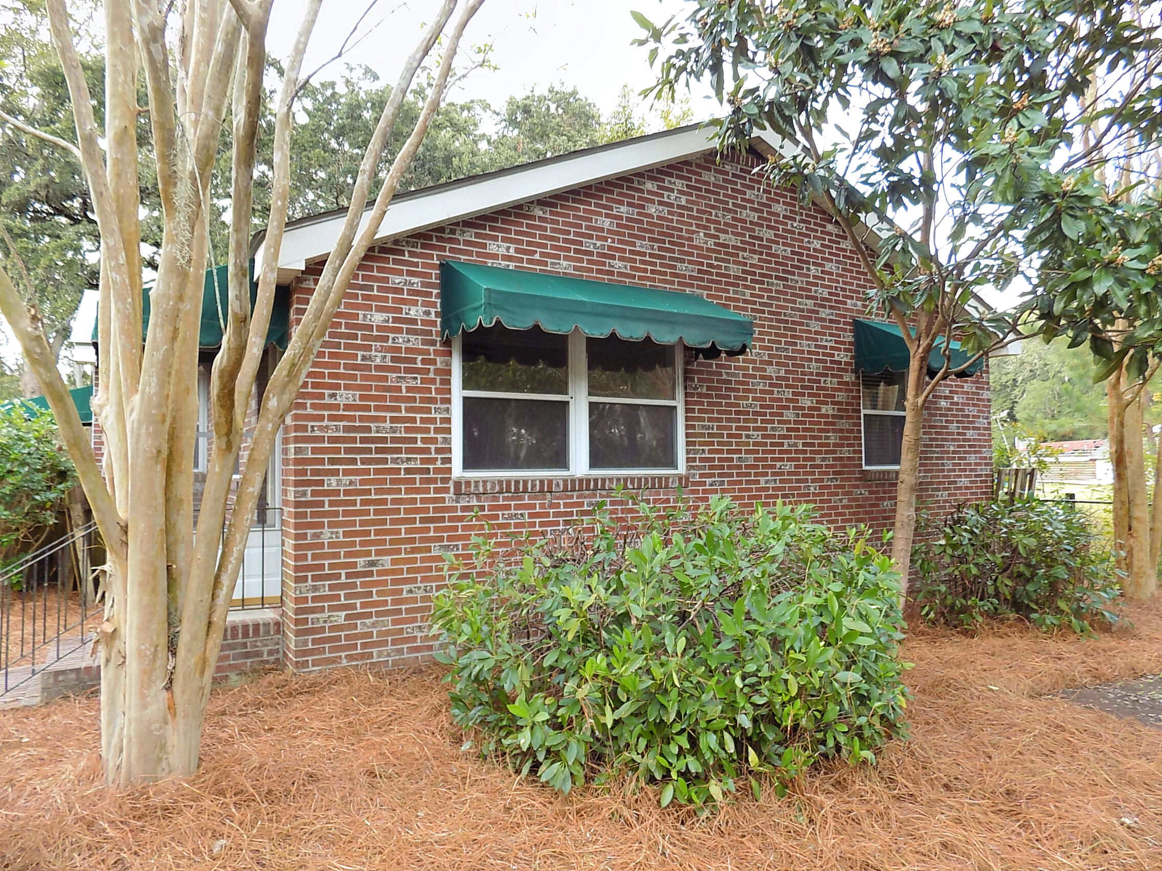 3034 Maybank Highway