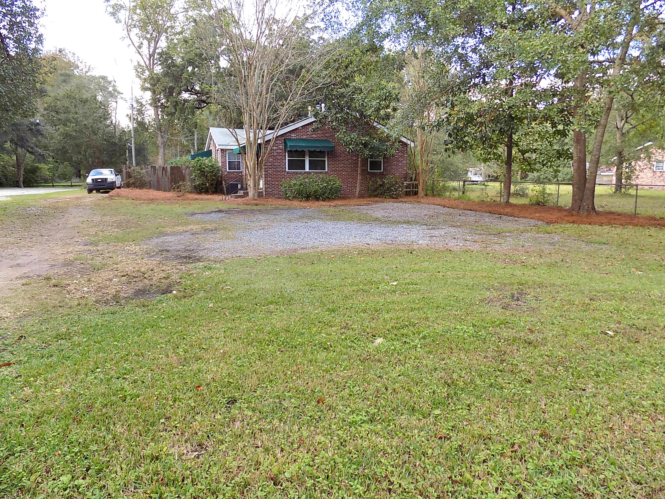 3034 Maybank Highway