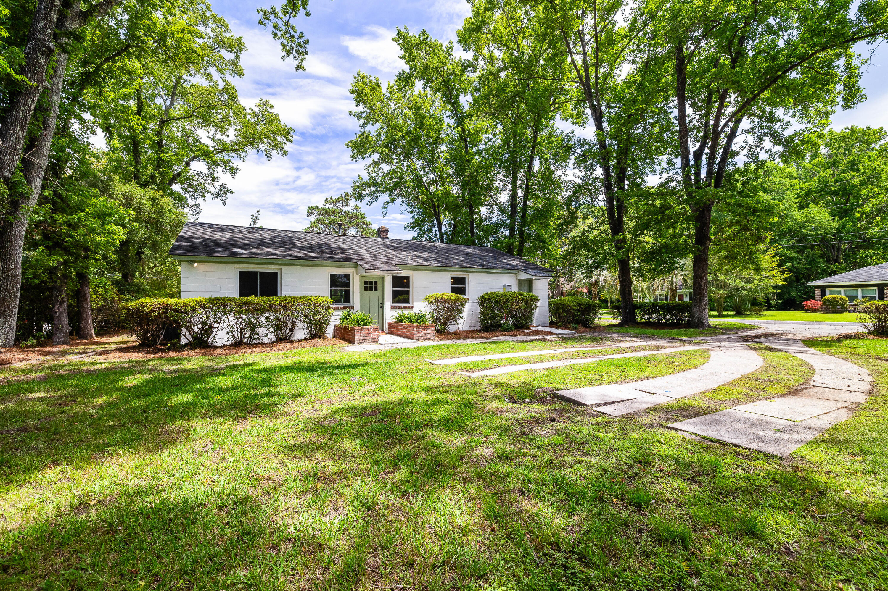 1203 Forestwood Drive