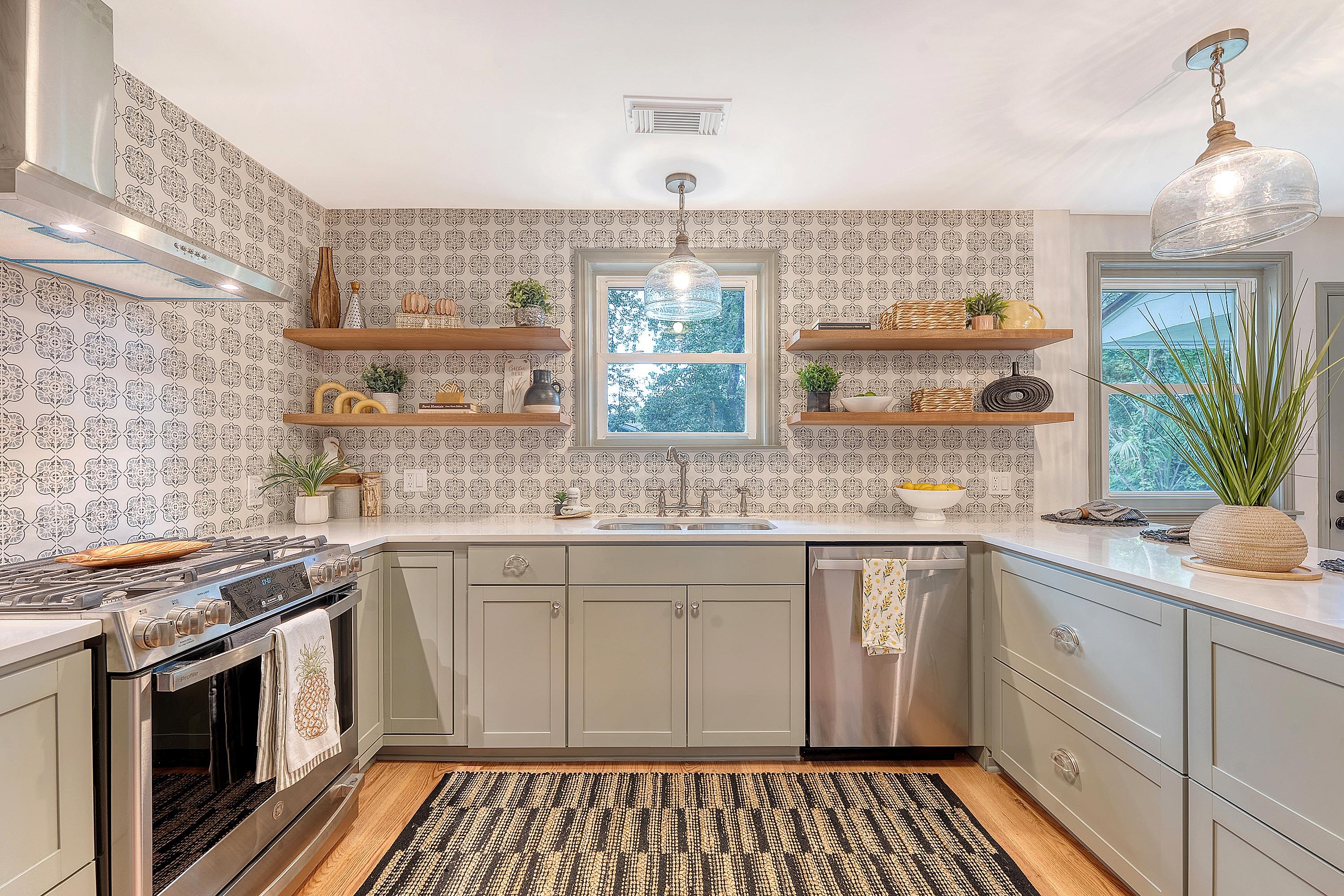 1203 Forestwood Drive