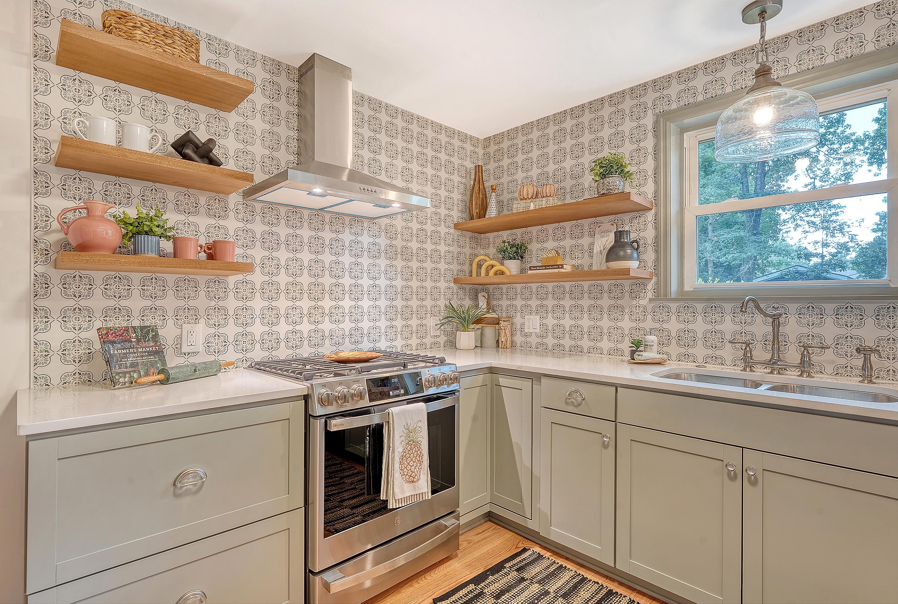 1203 Forestwood Drive