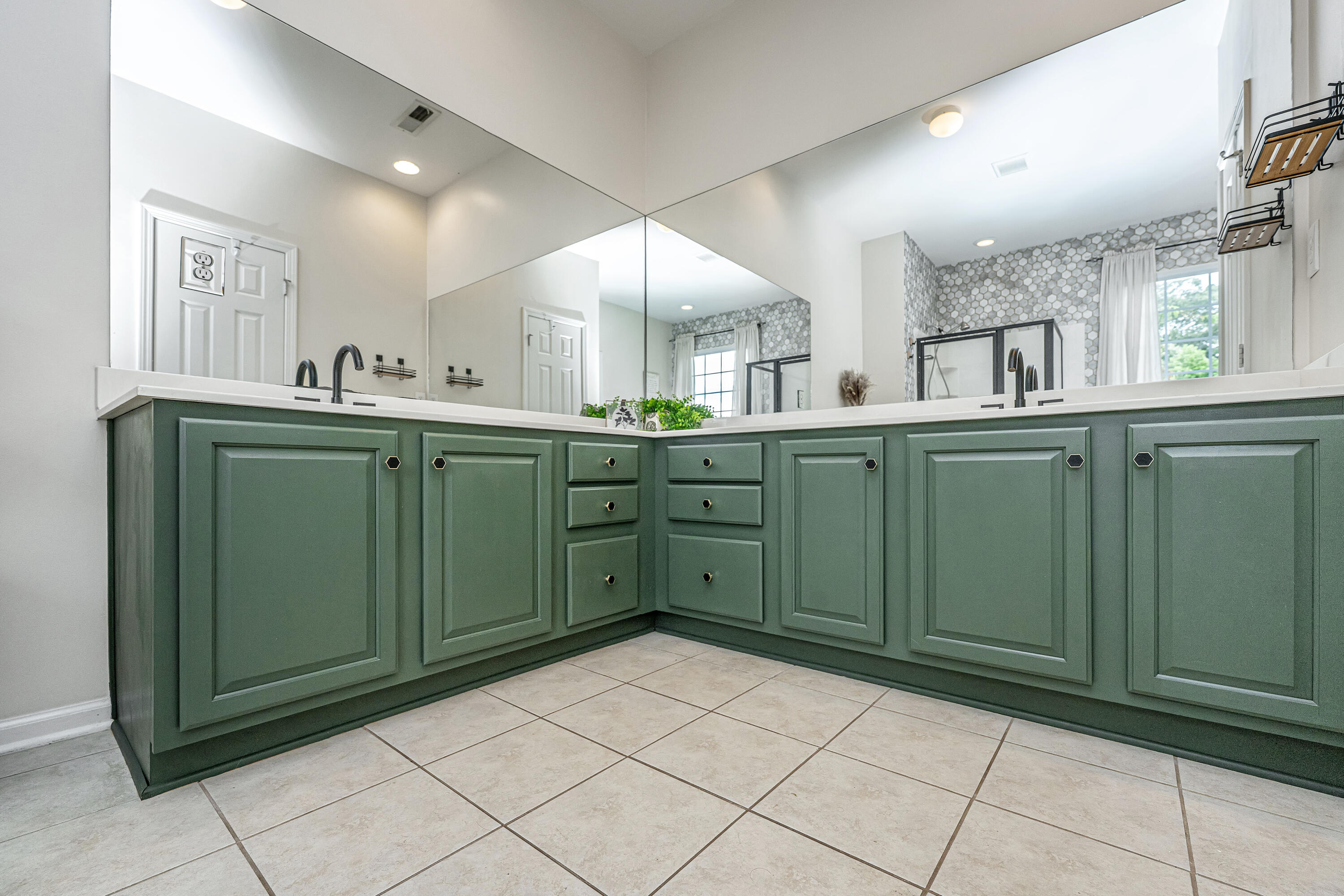 3012 Candela Grove Drive