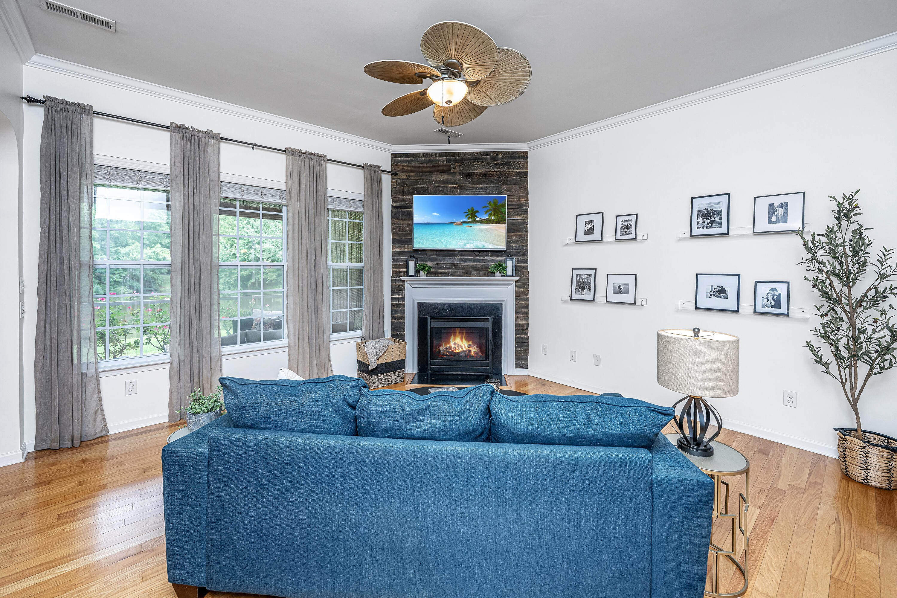 3012 Candela Grove Drive