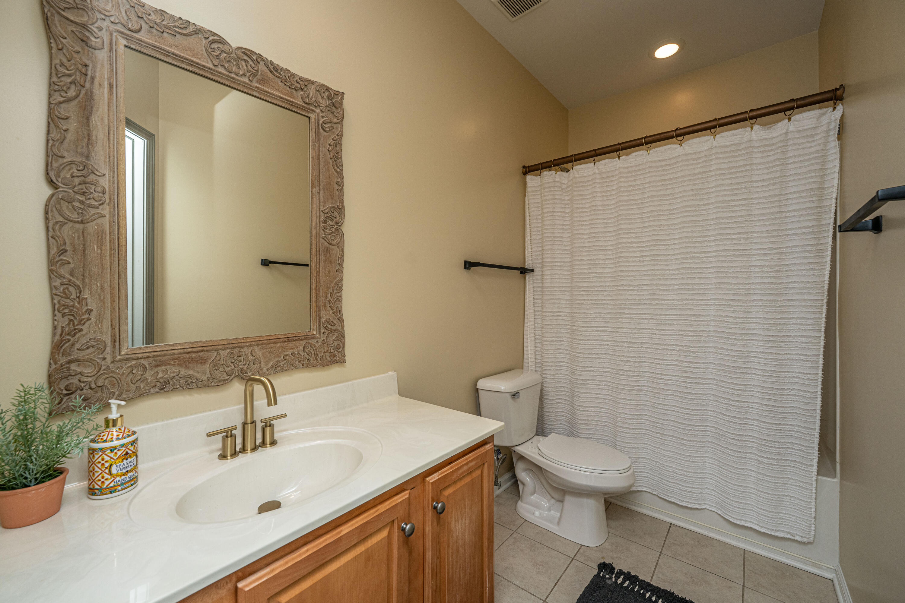 3012 Candela Grove Drive