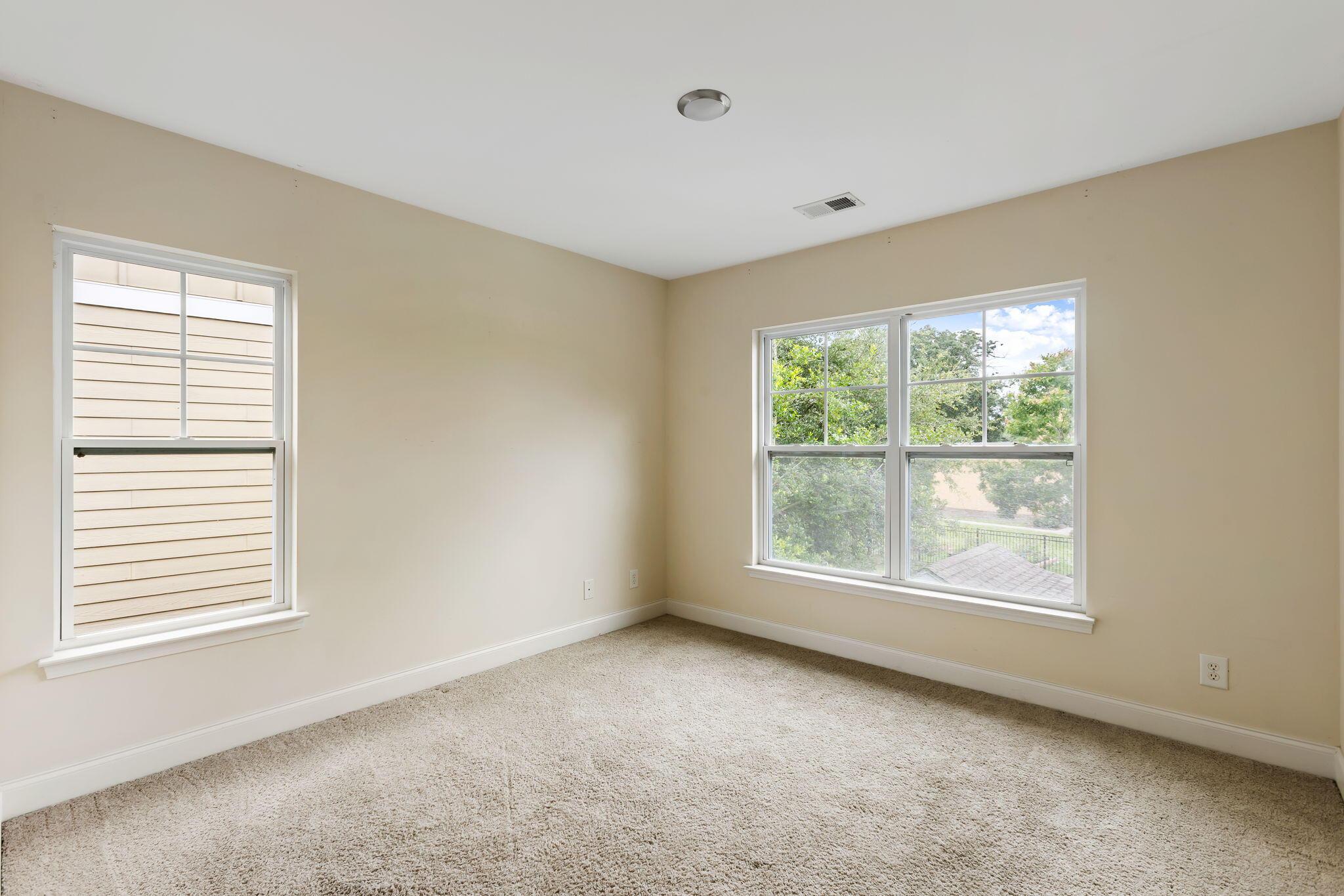 5104 E Liberty Park Circle