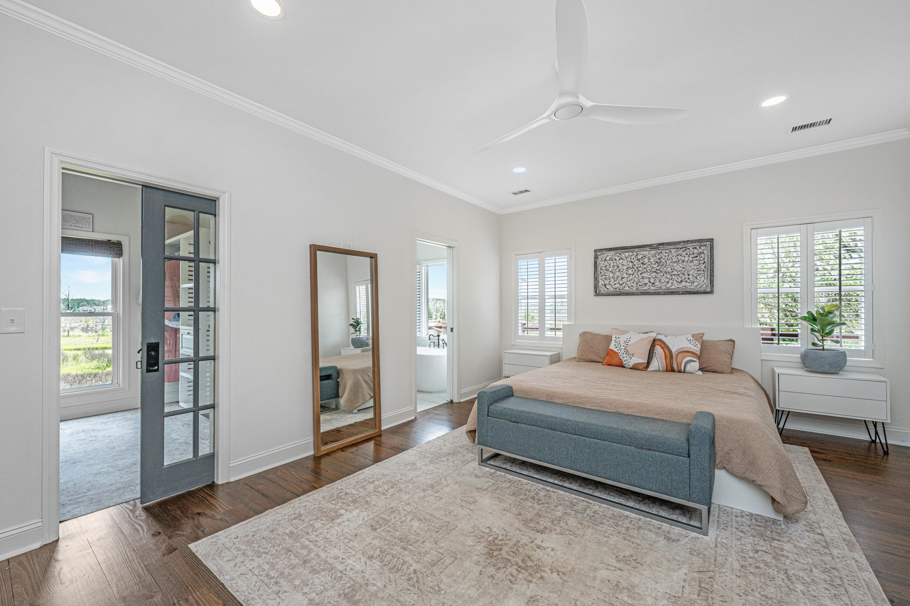 1520 Regimental Lane