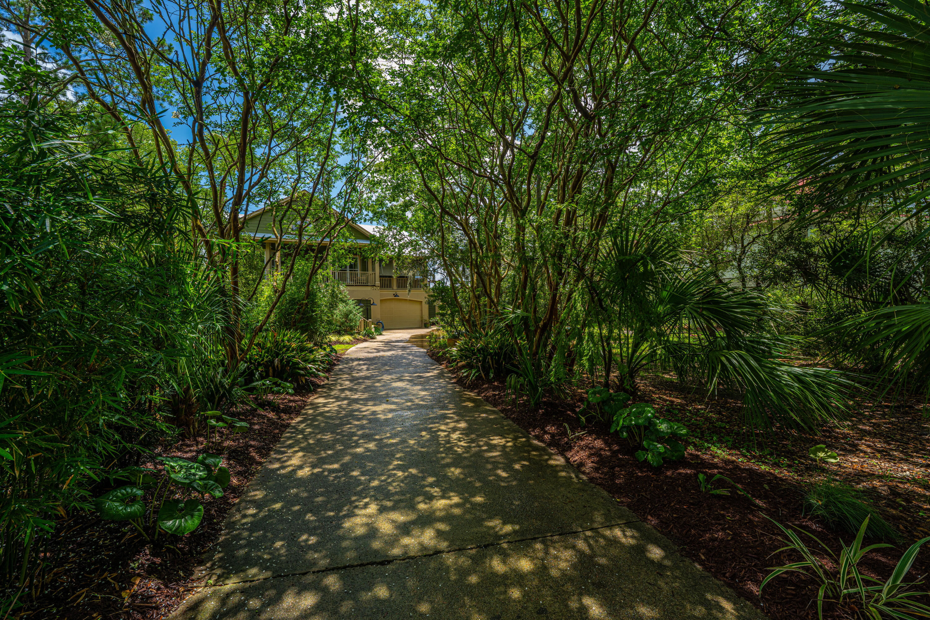 1520 Regimental Lane