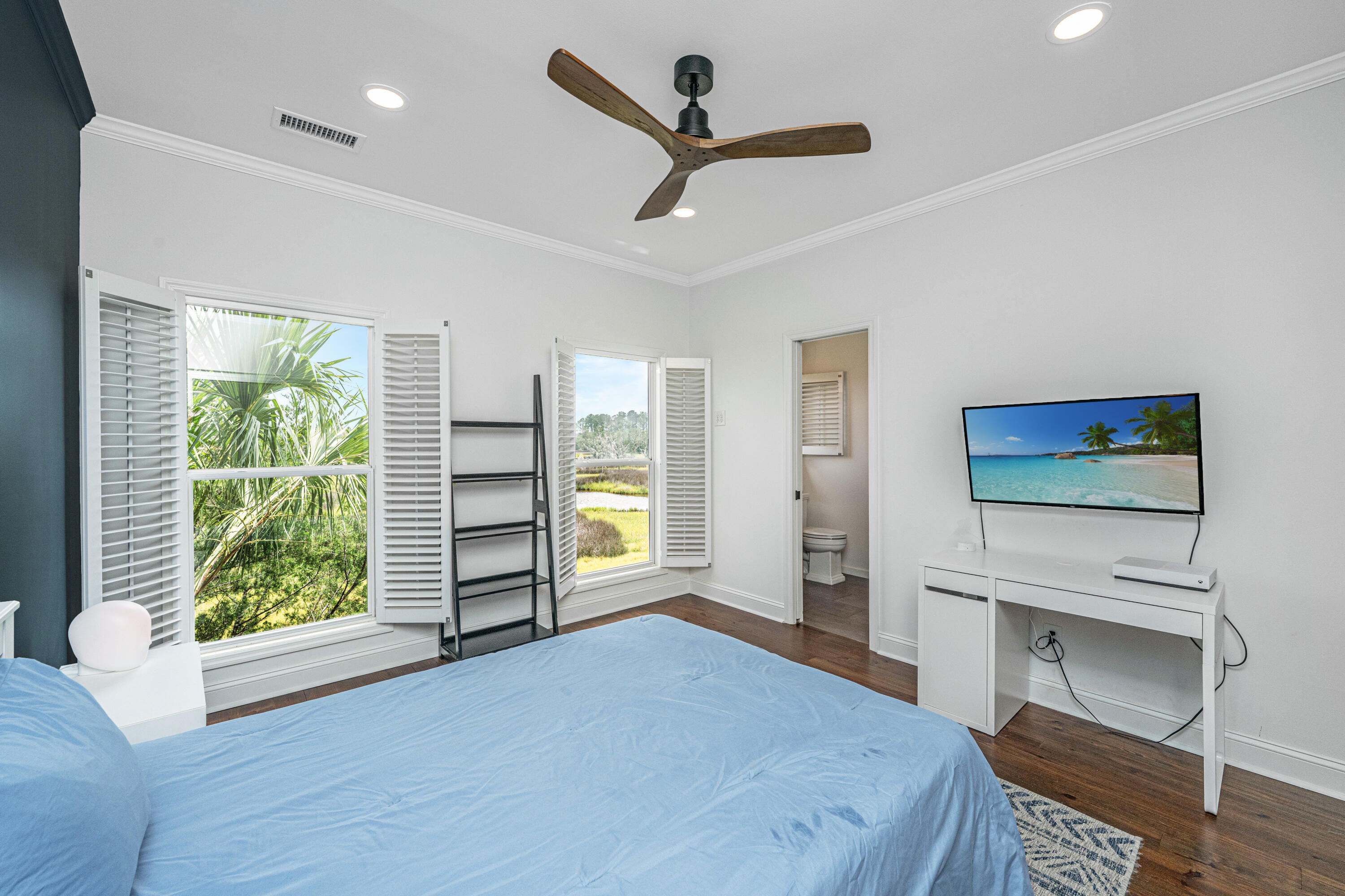 1520 Regimental Lane